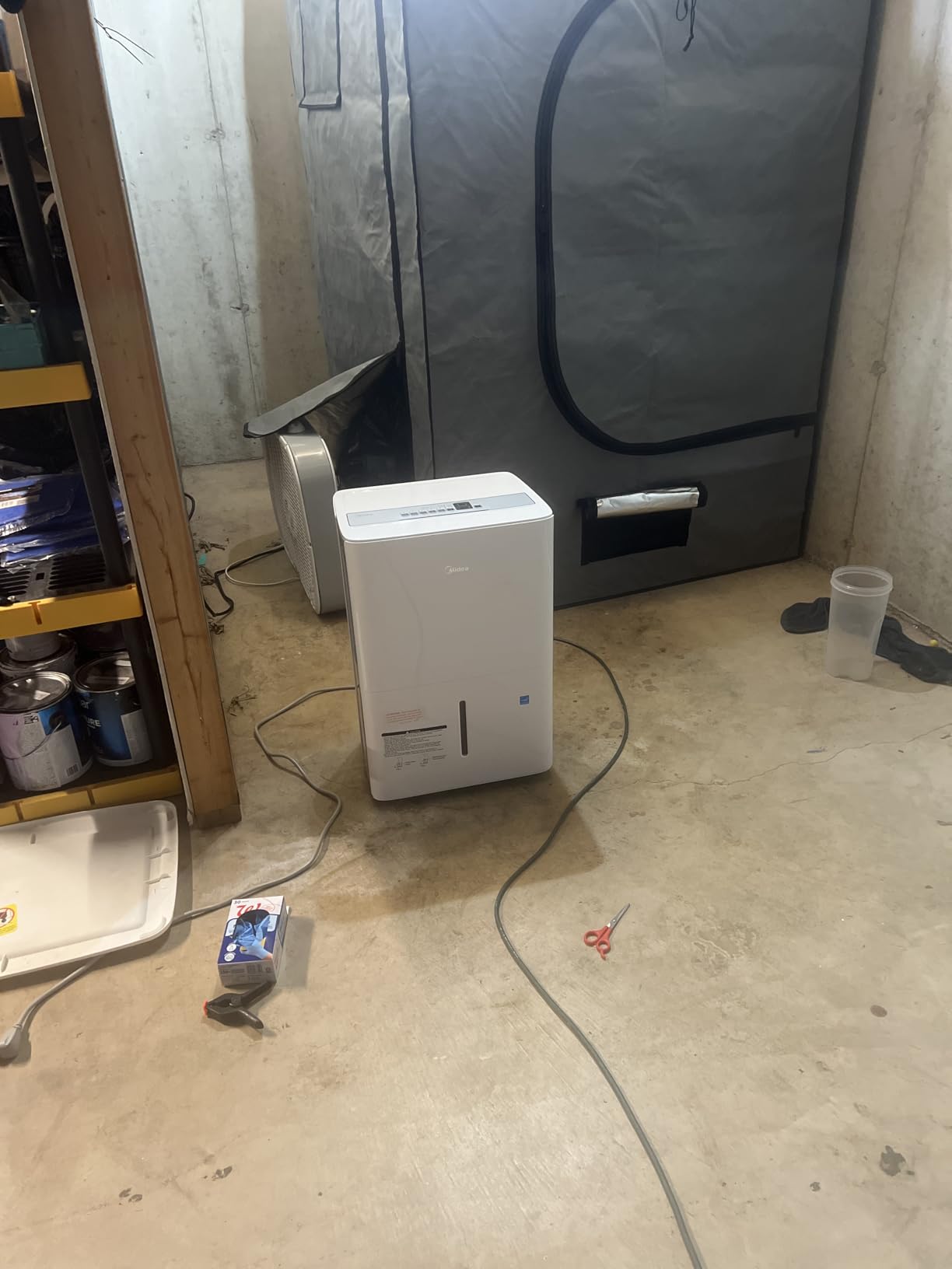 Midea 1,500 Sq. Ft. Energy Star Certified Dehumidifier With Reusable Air Filter 22 Pint - Ideal For Basements, Large & Medium Sized Rooms, And Bathrooms (White) Customer Review Midea 1,500 Sq. Ft. Energy Star Certified Dehumidifier With Reusable Air Filter 22 Pint - Ideal For Basements, Large & Medium Sized Rooms, And Bathrooms (White) - Customer Photo 1
