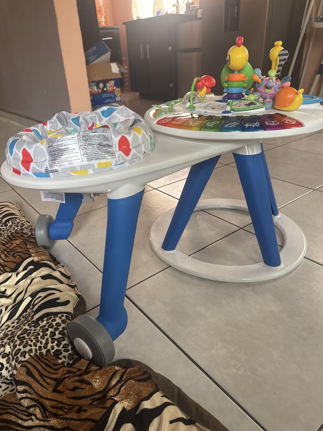 Baby Einstein Around We Grow 4-in-1 Walker, Discovery Activity Center and Table, Age 6 Months and up Customer Review Baby Einstein Around We Grow 4-in-1 Walker, Discovery Activity Center and Table, Age 6 Months and up - Customer Photo 2