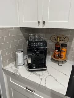 Philips 3200 Series Fully Automatic Espresso Machine, LatteGo Milk Frother, 5 Coffee Varieties, Intuitive Touch Display, 100% Ceramic Grinder, AquaClean Filter, My Coffee Choice, Black (EP3241/54) Customer Review Philips 3200 Series Fully Automatic Espresso Machine, LatteGo Milk Frother, 5 Coffee Varieties, Intuitive Touch Display, 100% Ceramic Grinder, AquaClean Filter, My Coffee Choice, Black (EP3241/54) - Customer Photo 2