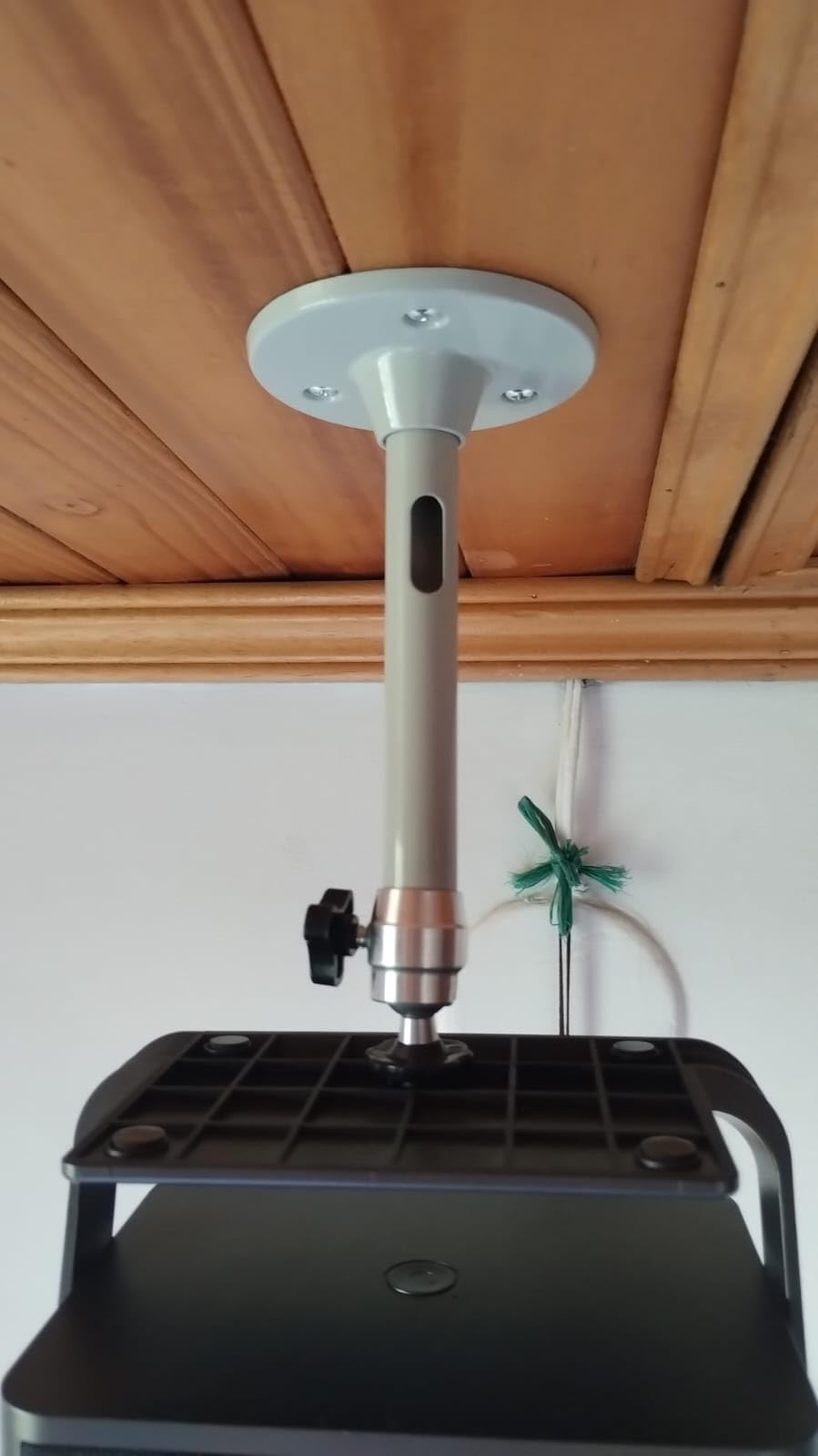 Mini Ceiling Wall Projector Mount Stand Compatible with QKK, DR.J, DBPOWER, Anker, VANKYO, AAXA, Jinhoo, PVO, TMY, AuKing and Most Other Mini Projector (175mm, Black) Customer Review Mini Ceiling Wall Projector Mount Stand Compatible with QKK, DR.J, DBPOWER, Anker, VANKYO, AAXA, Jinhoo, PVO, TMY, AuKing and Most Other Mini Projector (175mm, Black) - Customer Photo 1