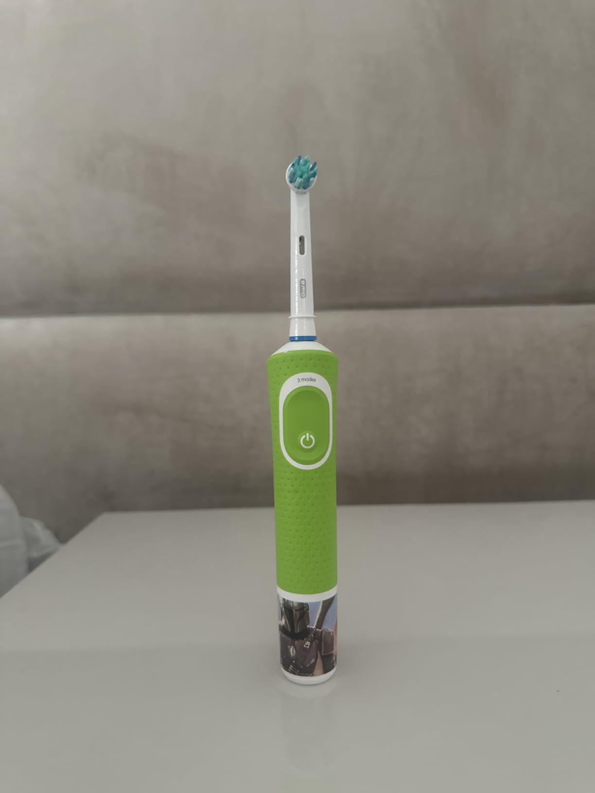 Oral-B Kids Electric Toothbrush Featuring Disney's Frozen for Kids 3+ Customer Review Oral-B Kids Electric Toothbrush Featuring Disney's Frozen for Kids 3+ - Customer Photo 1