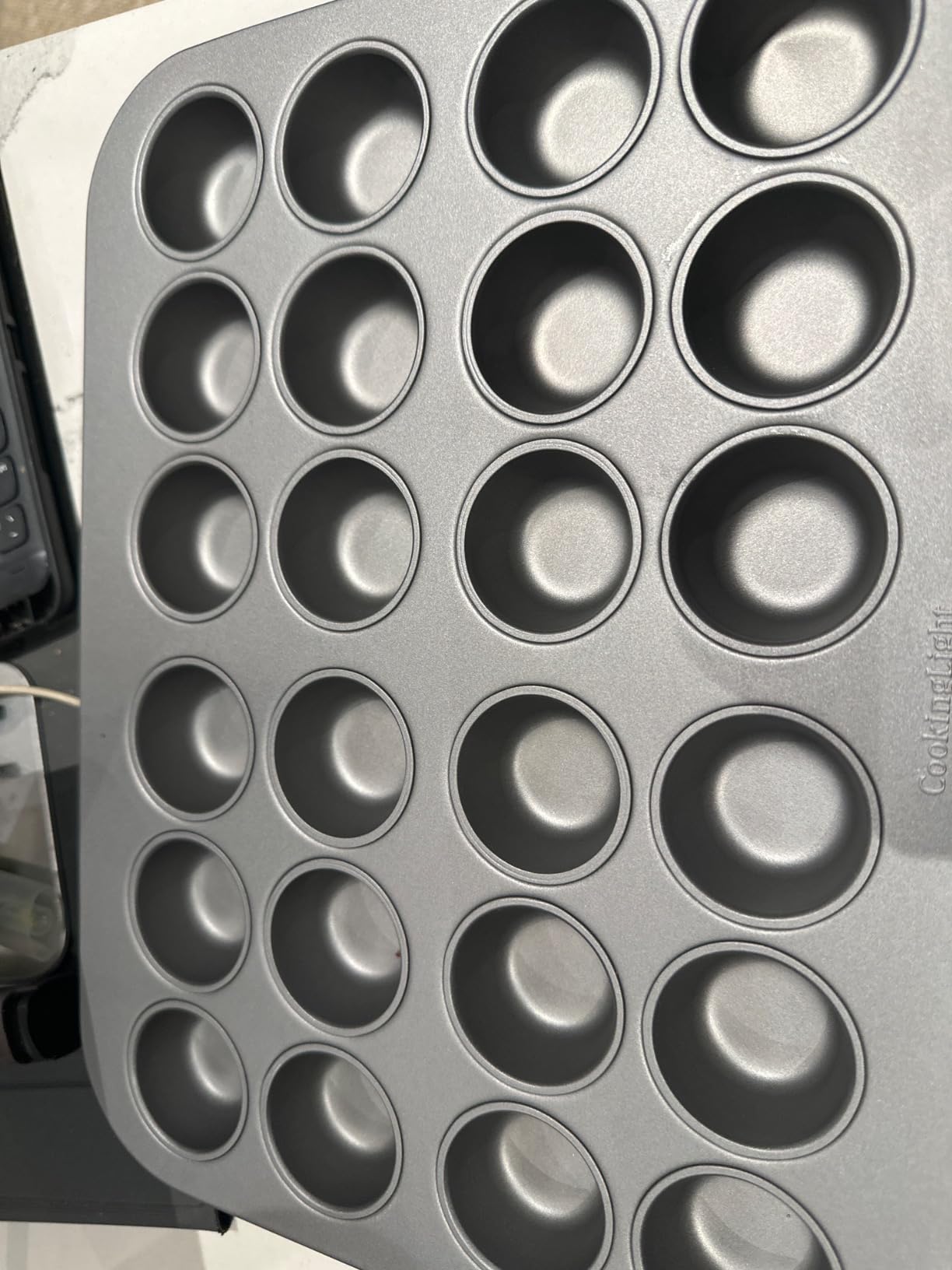 Cooking Light Heavy Duty Nonstick Bakeware Carbon Steel Fluted Tube Bundt Pan with Quick Release Coating - Customer Photo 1