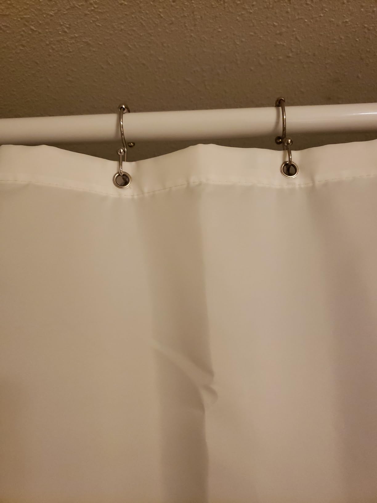 Amazer Shower Curtain Hooks, Rust-Resistant Metal Double Shower Curtain Rings for Curtain Rolling Shower Hooks, 12PCS Shower Rings for Bathroom Shower Curtain Rod, Nickel Customer Review Amazer Shower Curtain Hooks, Rust-Resistant Metal Double Shower Curtain Rings for Curtain Rolling Shower Hooks, 12PCS Shower Rings for Bathroom Shower Curtain Rod, Nickel - Customer Photo 1