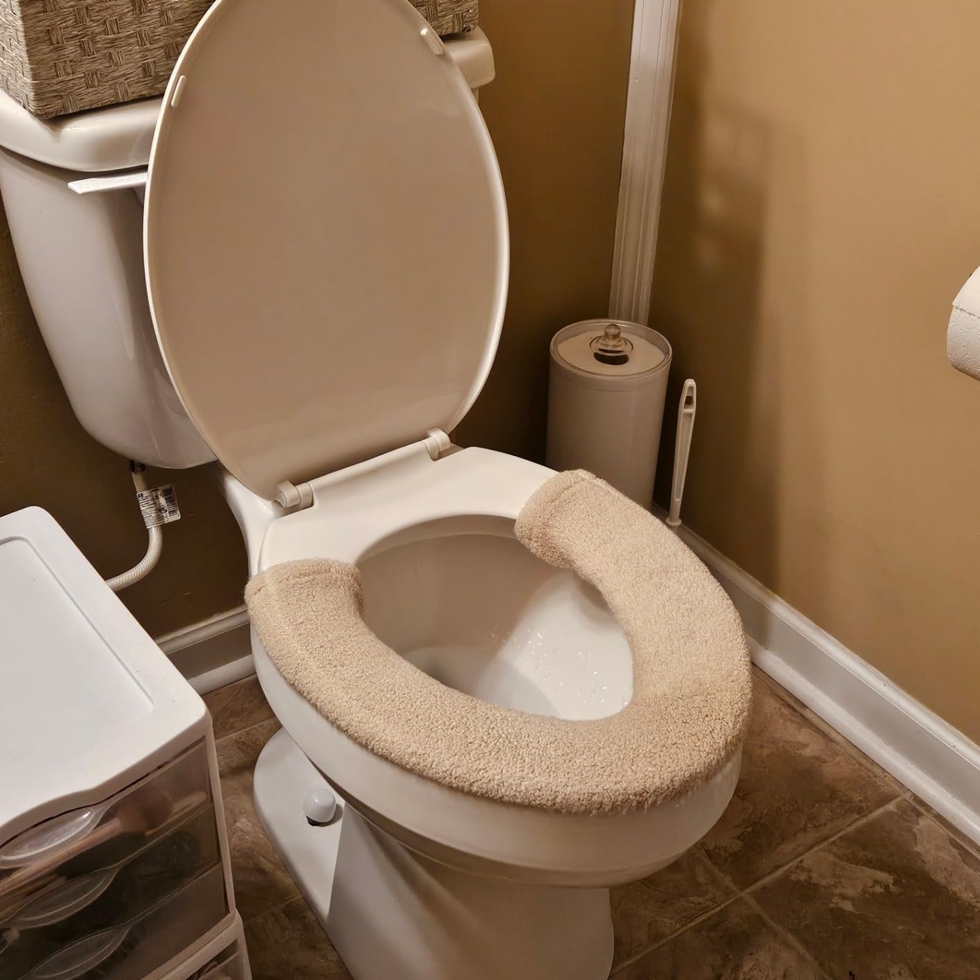 Toilet Seat Cover,Bathroom Soft Thicker Warmer with Snaps Fixed Stretchable Washable Fiber Cloth Toilet Seat Covers Pads Easy Installation& Cleaning (beige) Customer Review Toilet Seat Cover,Bathroom Soft Thicker Warmer with Snaps Fixed Stretchable Washable Fiber Cloth Toilet Seat Covers Pads Easy Installation& Cleaning (beige) - Customer Photo 1