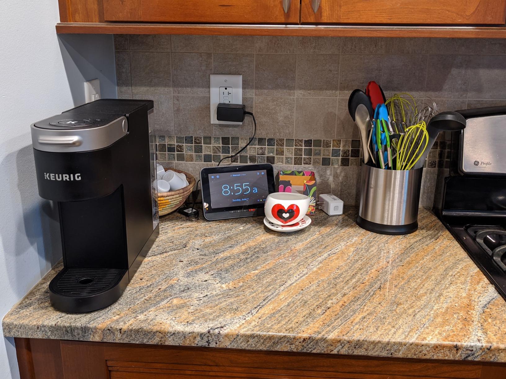 Keurig K-Slim Single Serve K-Cup Pod Coffee Maker, Multistream Technology, 3 Brew Sizes, Slim and Sleek Design, 46oz Removable Reservoir, Black Customer Review Keurig K-Slim Single Serve K-Cup Pod Coffee Maker, Multistream Technology, 3 Brew Sizes, Slim and Sleek Design, 46oz Removable Reservoir, Black - Customer Photo 1
