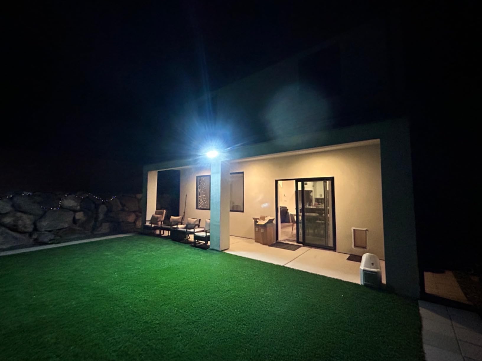 Onforu 60W Flood Lights Outdoor, 6000LM Brightness Security Lights Switch Controlled, 3 Adjustable Heads, IP65 Waterproof, 6500K Wall Mount Exterior LED Flood Light Customer Review Onforu 60W Flood Lights Outdoor, 6000LM Brightness Security Lights Switch Controlled, 3 Adjustable Heads, IP65 Waterproof, 6500K Wall Mount Exterior LED Flood Light - Customer Photo 1