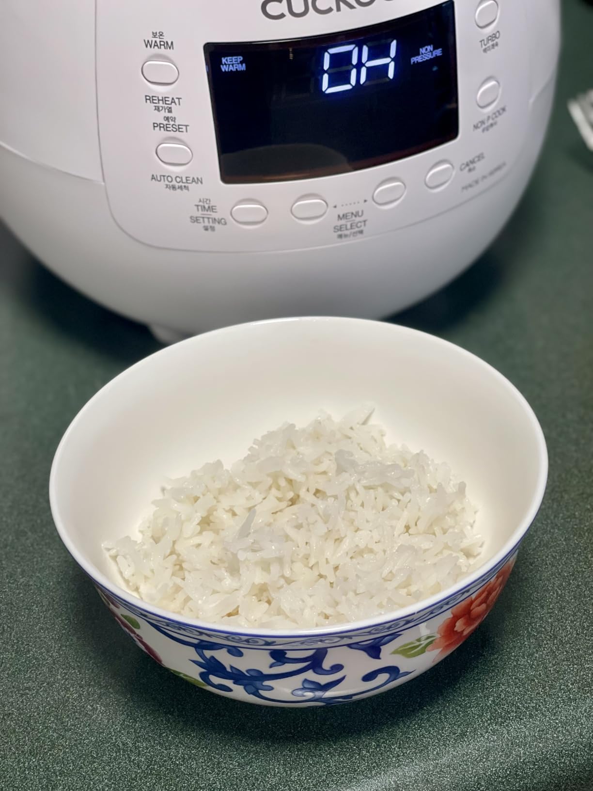 CUCKOO CRP-RT0609FW 6-Cup (Uncooked) / 12-Cup (Cooked) Twin Pressure Rice Cooker & Warmer with Nonstick Inner Pot, 14 Menu Options, Safe Steam Release, 3 Voice Guide, Auto Clean (White) Customer Review CUCKOO CRP-RT0609FW 6-Cup (Uncooked) / 12-Cup (Cooked) Twin Pressure Rice Cooker & Warmer with Nonstick Inner Pot, 14 Menu Options, Safe Steam Release, 3 Voice Guide, Auto Clean (White) - Customer Photo 2