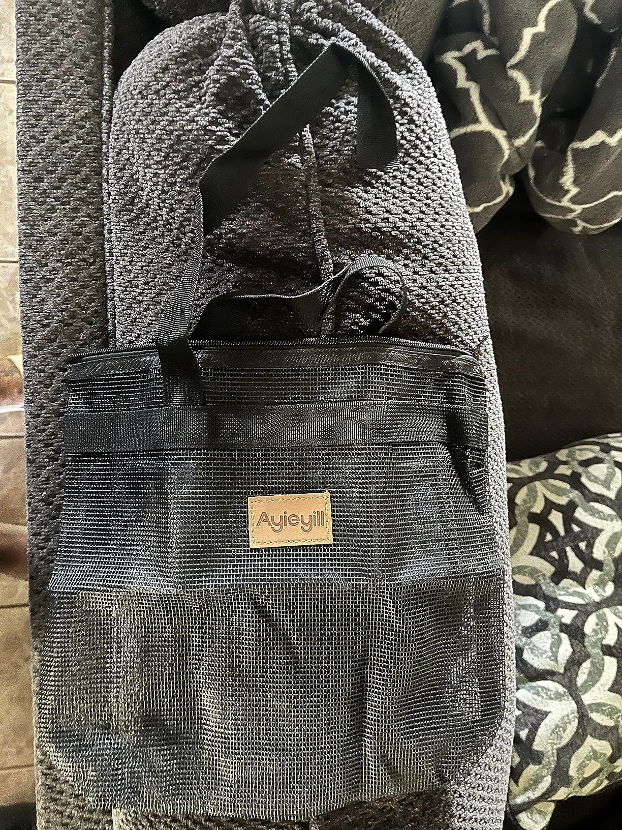 3 Pcs Portable Mesh Shower Caddy Tote, Quick Dry Tote Bag Mesh Beach Bags for Women, Hanging Toiletry and Bath Organizer for Travel Swimming Sports Gym Camp Shopping College Dorms (Black Gray D Blue) Customer Review 3 Pcs Portable Mesh Shower Caddy Tote, Quick Dry Tote Bag Mesh Beach Bags for Women, Hanging Toiletry and Bath Organizer for Travel Swimming Sports Gym Camp Shopping College Dorms (Black Gray D Blue) - Customer Photo 2