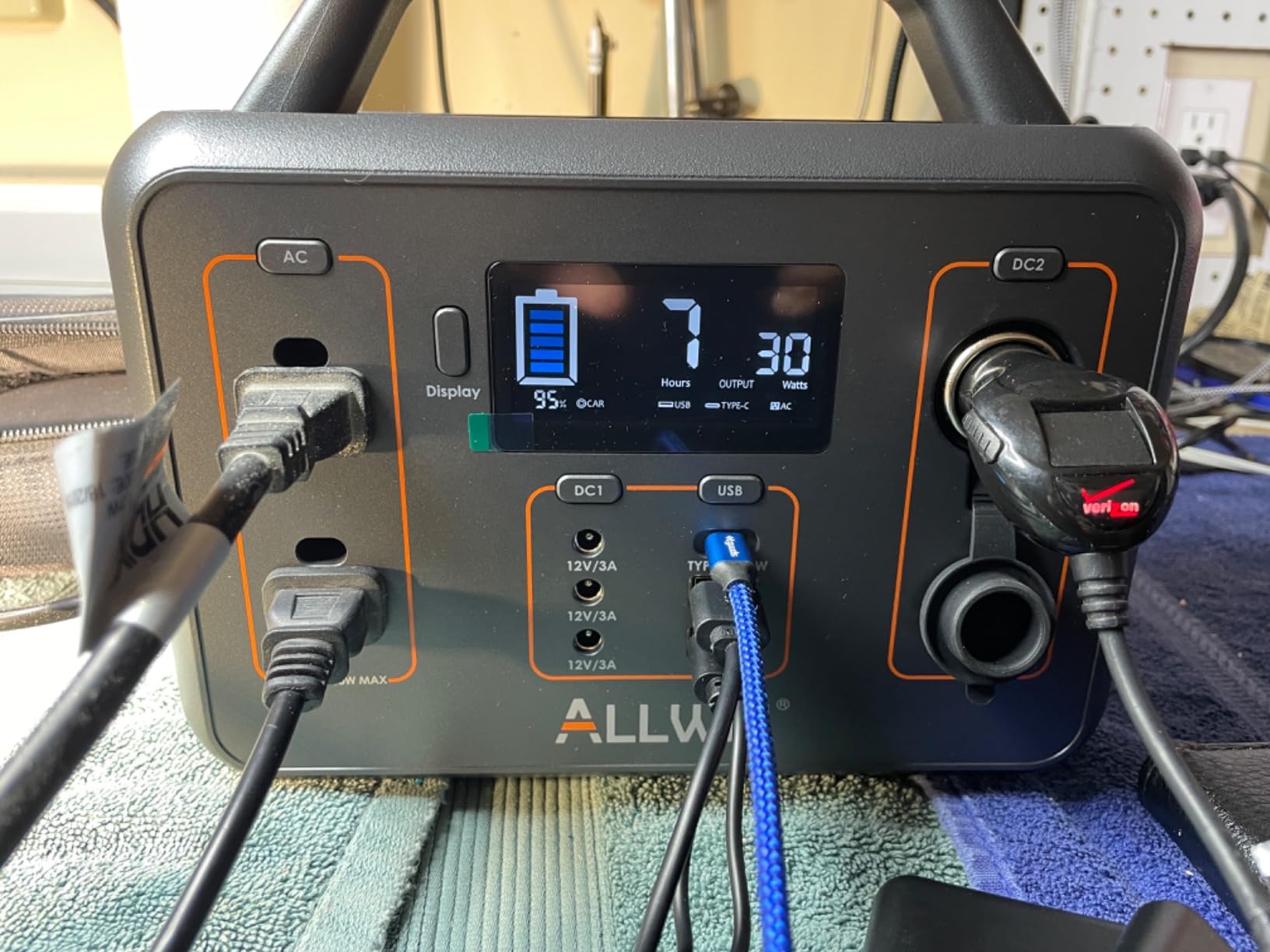 ALLWEI Portable Power Station 300W, 280Wh Solar Generator with 110V Pure Sine Wave AC Outlet, Backup Lithium Battery Generator for CPAP Outdoor RV Camping Emergency Home Use Customer Review ALLWEI Portable Power Station 300W, 280Wh Solar Generator with 110V Pure Sine Wave AC Outlet, Backup Lithium Battery Generator for CPAP Outdoor RV Camping Emergency Home Use - Customer Photo 1