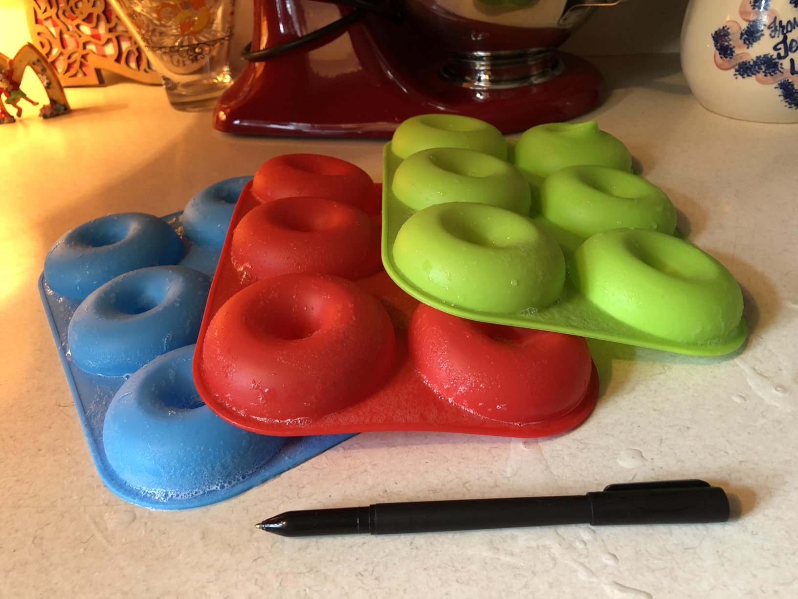 Walfos Silicone Donut Mold - Non-Stick Silicone Doughnut Pan Set, Just Pop Out! Heat Resistant, Make Perfect Donut Cake Biscuit Bagels, BPA FREE and Dishwasher Safe, Set of 3 - Customer Photo 1
