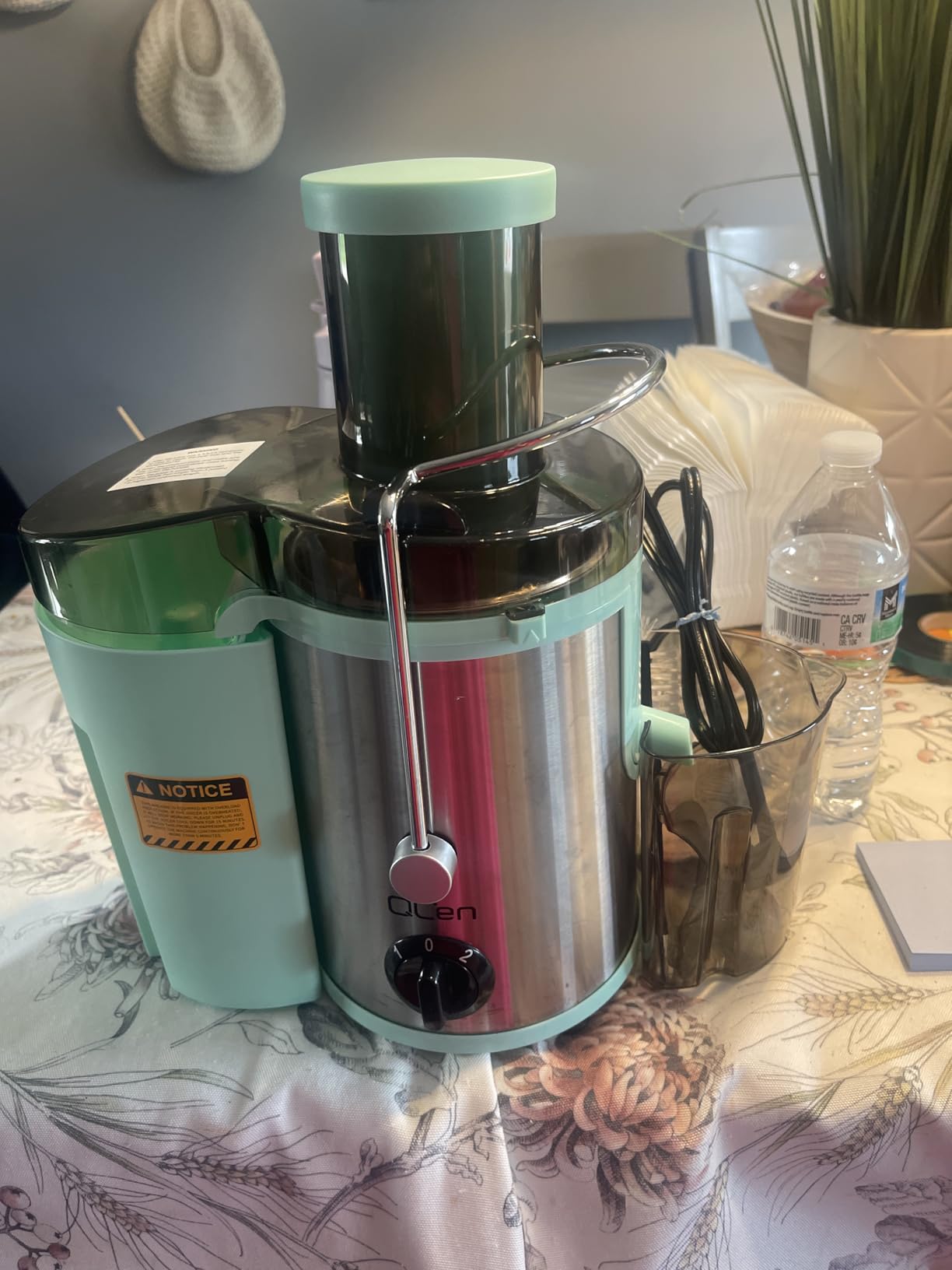 QCen Juicer Machine, 500W Centrifugal Juicer Extractor with Wide Mouth 3 QCen Juicer Machine, 500W Centrifugal Juicer Extractor with Wide Mouth 3
