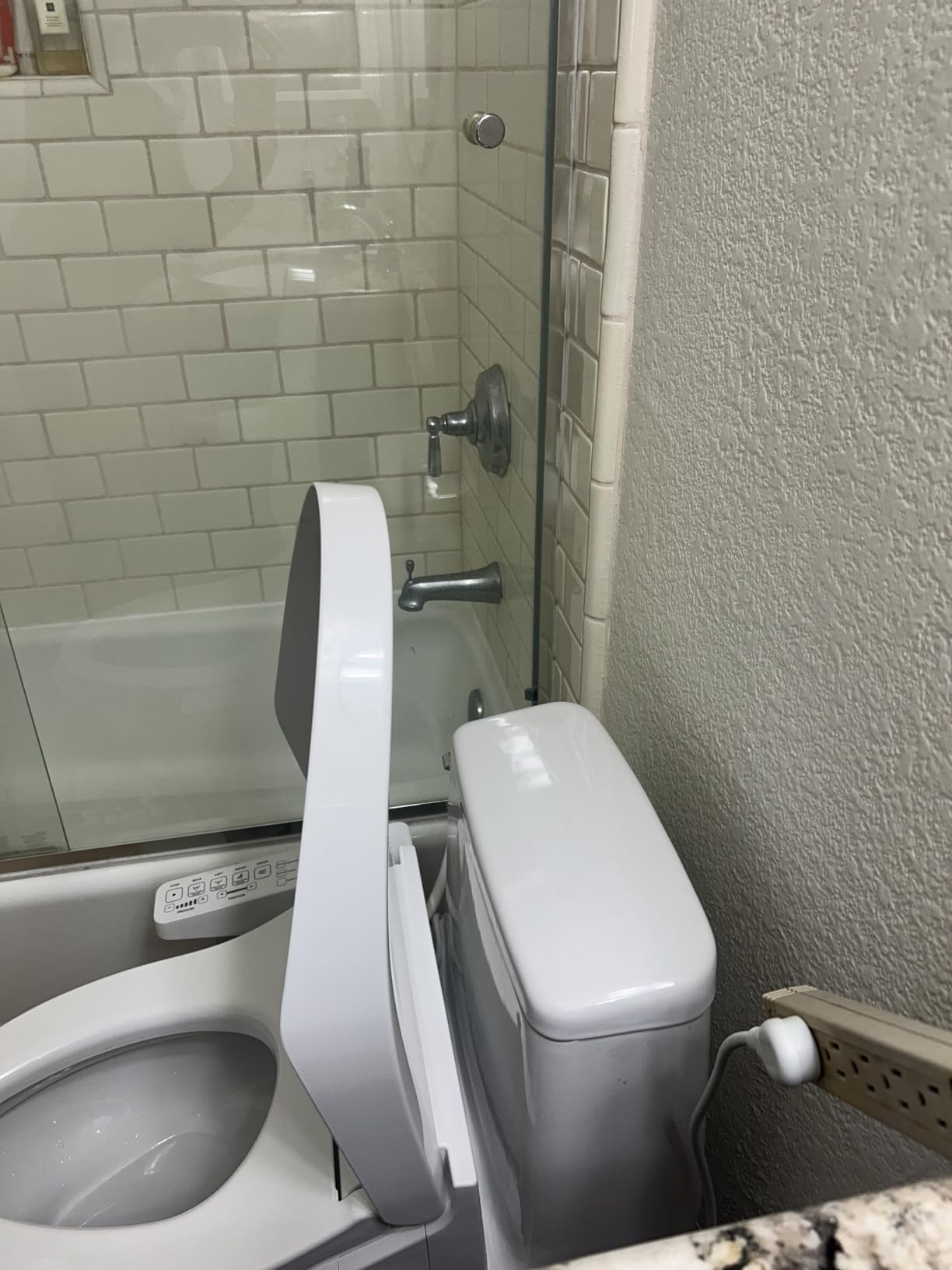 TOTO SW3074#01 WASHLET C2 Electronic Bidet Toilet Seat with PREMIST and EWATER+ Wand Cleaning, Elongated, Cotton White Customer Review Image TOTO SW3074#01 WASHLET C2 Electronic Bidet Toilet Seat with PREMIST and EWATER+ Wand Cleaning, Elongated, Cotton White - Customer Photo 3