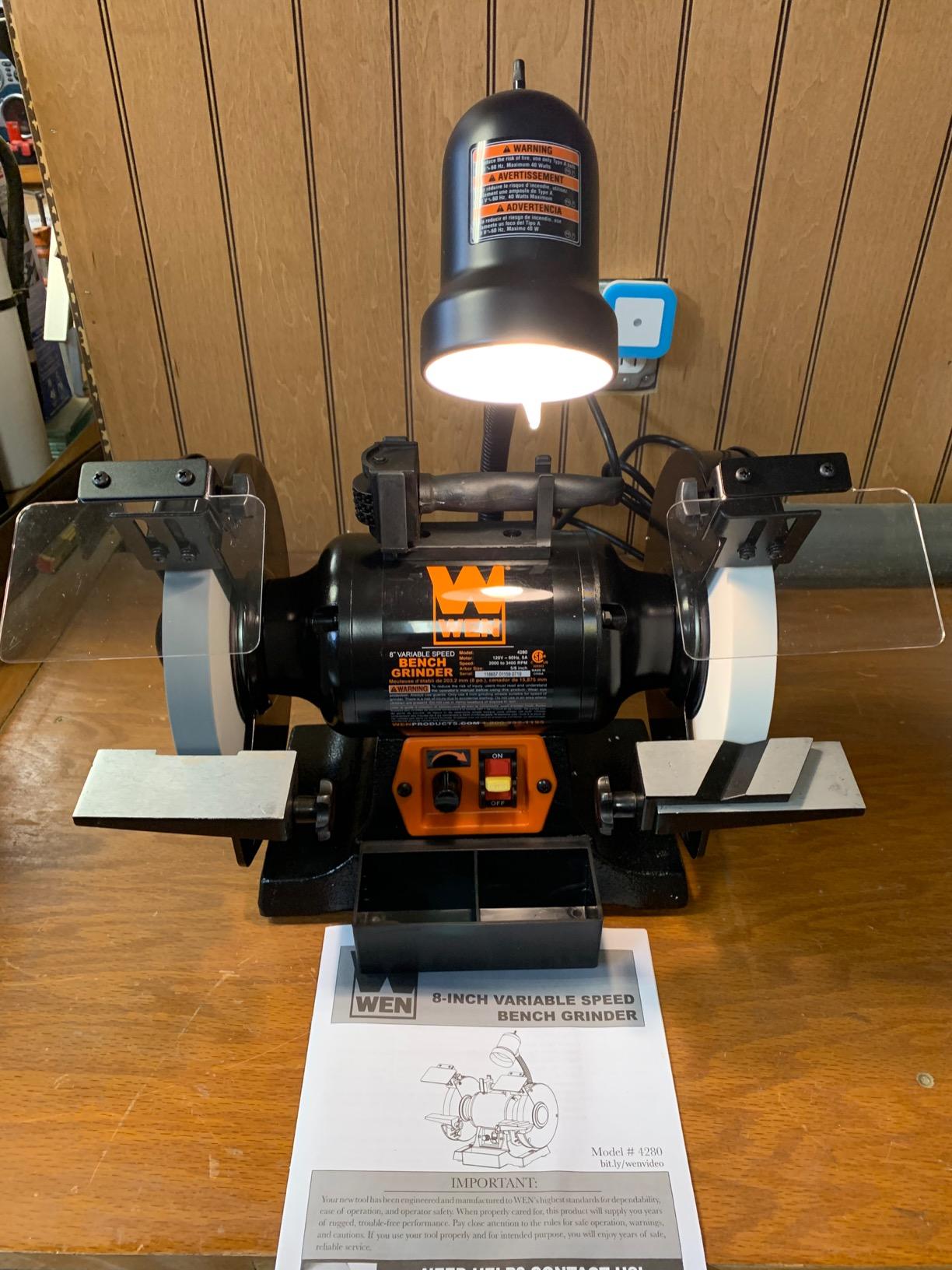 WEN BG4280 5-Amp 8-Inch Variable Speed Bench Grinder with Flexible Work Light Customer Review WEN BG4280 5-Amp 8-Inch Variable Speed Bench Grinder with Flexible Work Light - Customer Photo 1