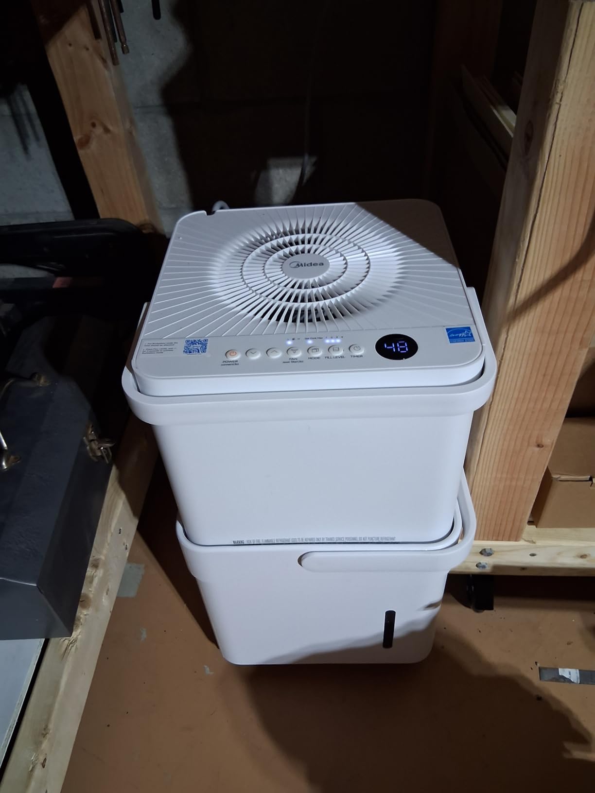 Midea Cube 35 Pint Dehumidifier for Basement and Rooms at Home for up to 3,500 Sq. Ft., Smart Control, Compatible with Alexa (White), Drain Hose Included, ENERGY STAR Most Efficient 2023 Customer Review Midea Cube 35 Pint Dehumidifier for Basement and Rooms at Home for up to 3,500 Sq. Ft., Smart Control, Compatible with Alexa (White), Drain Hose Included, ENERGY STAR Most Efficient 2023 - Customer Photo 1