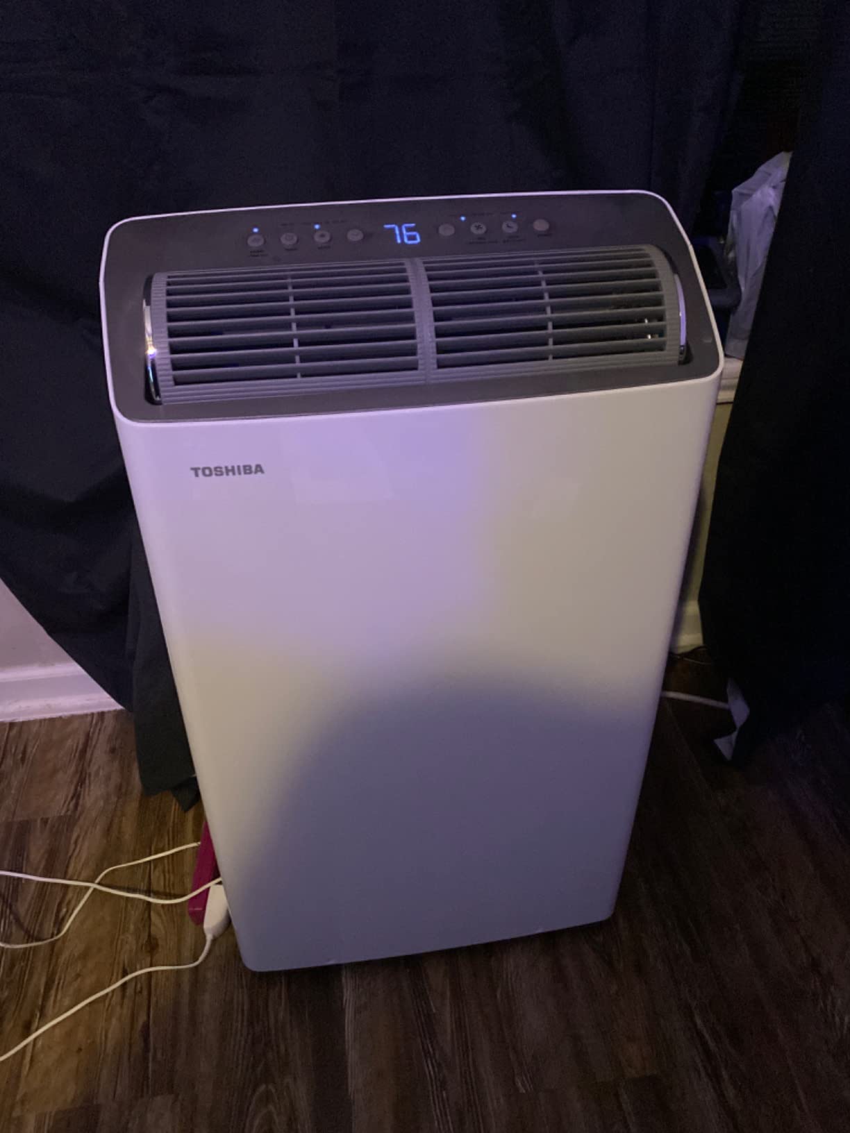 Midea Duo 14,000 BTU (12,000 BTU SACC) High Efficiency Inverter, Ultra Quiet Portable Air Conditioner, Cools up to 550 Sq. Ft., Works with Alexa/Google Assistant, Includes Remote Control & Window Kit Customer Review Midea Duo 14,000 BTU (12,000 BTU SACC) High Efficiency Inverter, Ultra Quiet Portable Air Conditioner, Cools up to 550 Sq. Ft., Works with Alexa/Google Assistant, Includes Remote Control & Window Kit - Customer Photo 2
