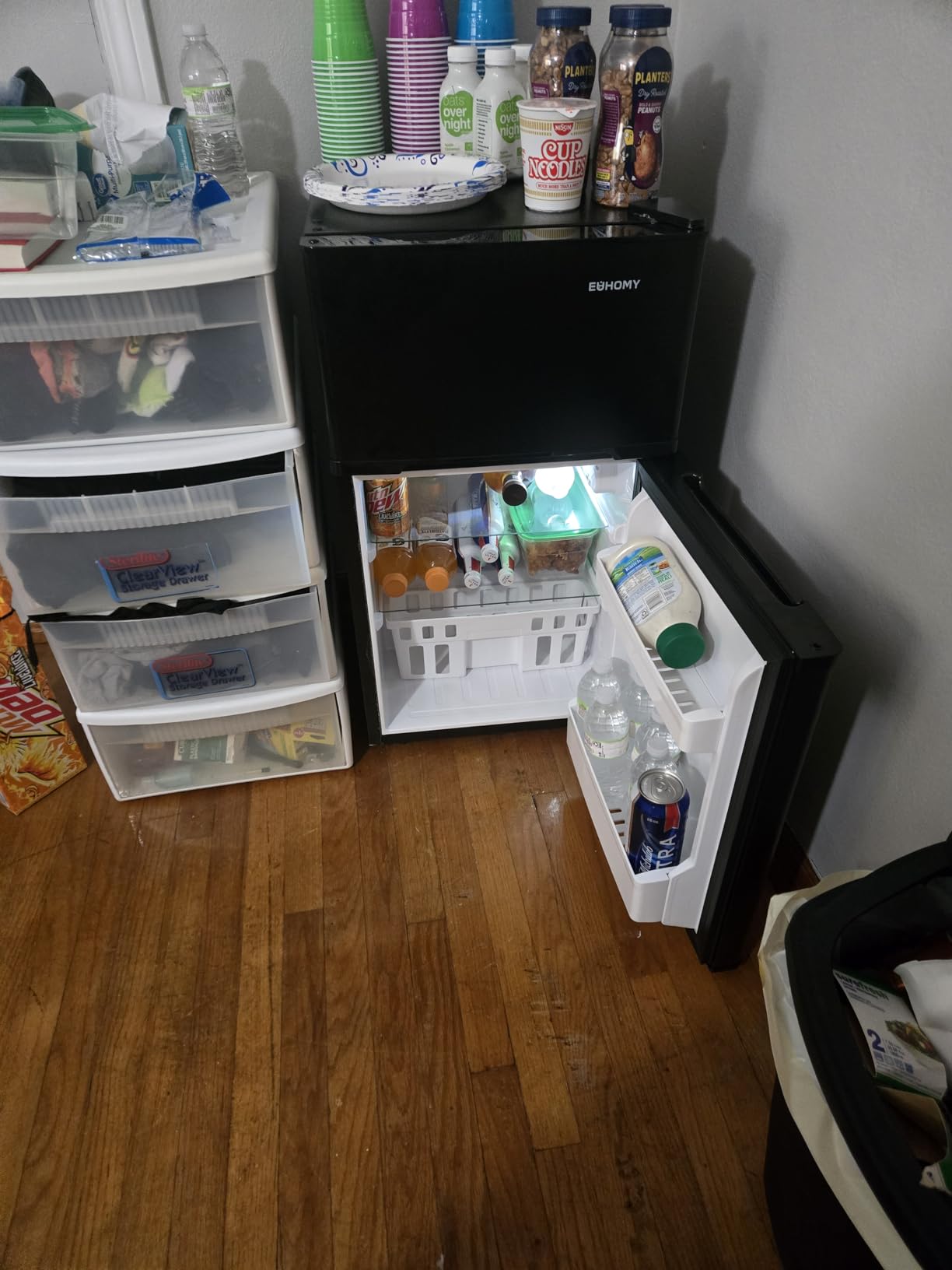EUHOMY Mini Fridge with Freezer, 3.2 Cu.Ft Mini Refrigerator, Dorm Fridge with 2 Door For Bedroom/Apartment/Office-Food Storage Cooling Drink, Black Customer Review EUHOMY Mini Fridge with Freezer, 3.2 Cu.Ft Mini Refrigerator, Dorm Fridge with 2 Door For Bedroom/Apartment/Office-Food Storage Cooling Drink, Black - Customer Photo 1