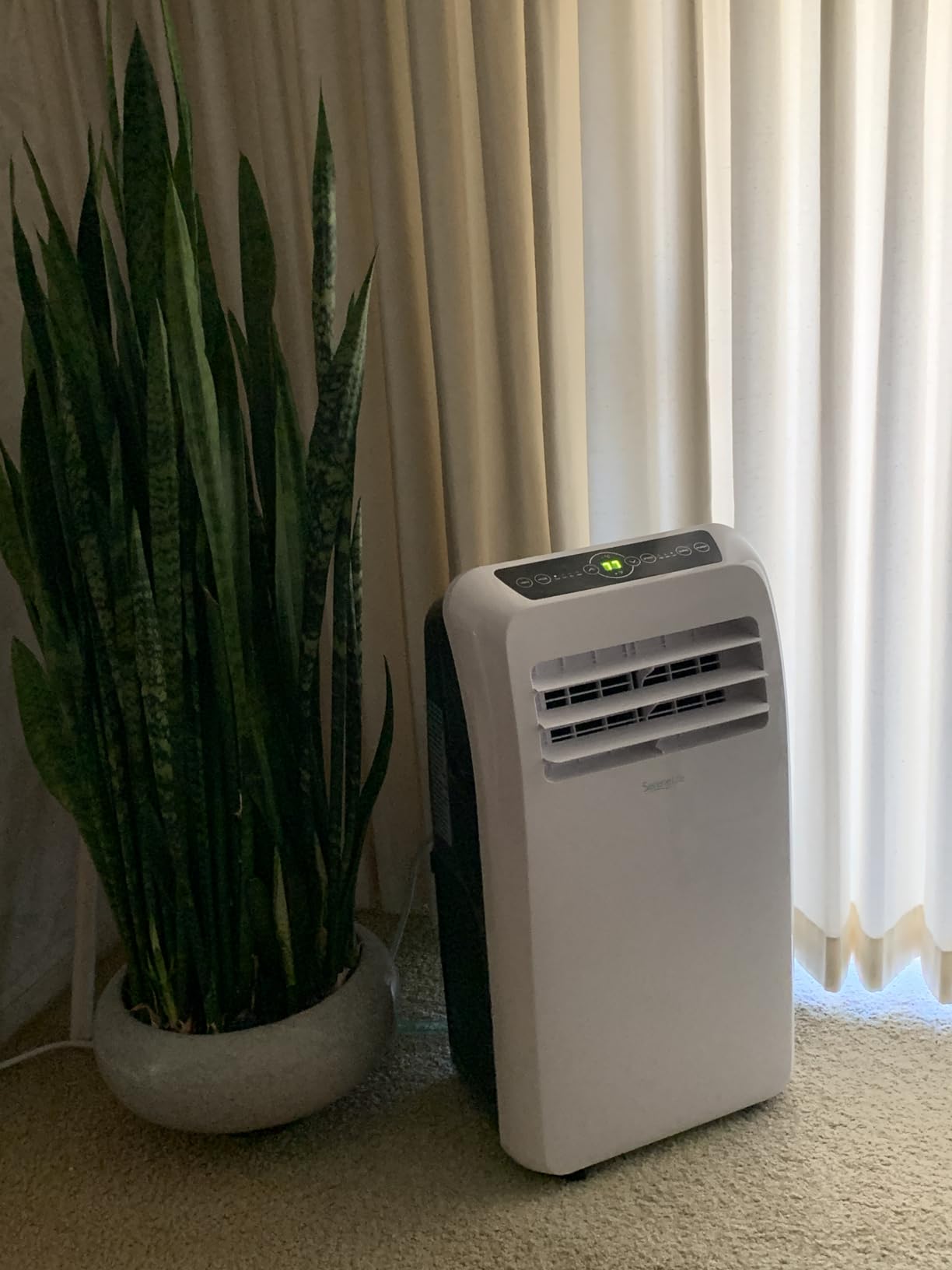 SereneLife Small Air Conditioner Portable 8,000 BTU with Built-in Dehumidifier - Portable AC unit for rooms up to 350 sq ft - WiFi app + Remote Control, Window Mount Exhaust Kit - Customer Photo 1