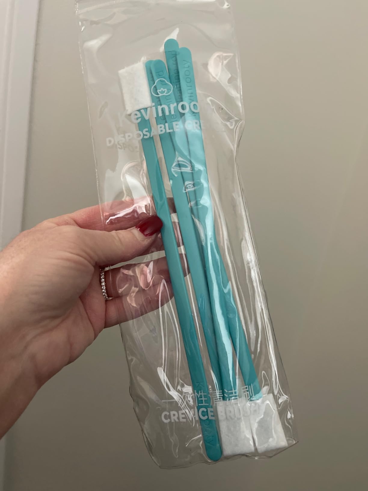 20PCS Crevice Cleaning Brush Tool Kit, Disposable Toilet Brush & Seat Cleaner (Blue) Customer Review 20PCS Crevice Cleaning Brush Tool Kit, Disposable Toilet Brush & Seat Cleaner (Blue) - Customer Photo 1