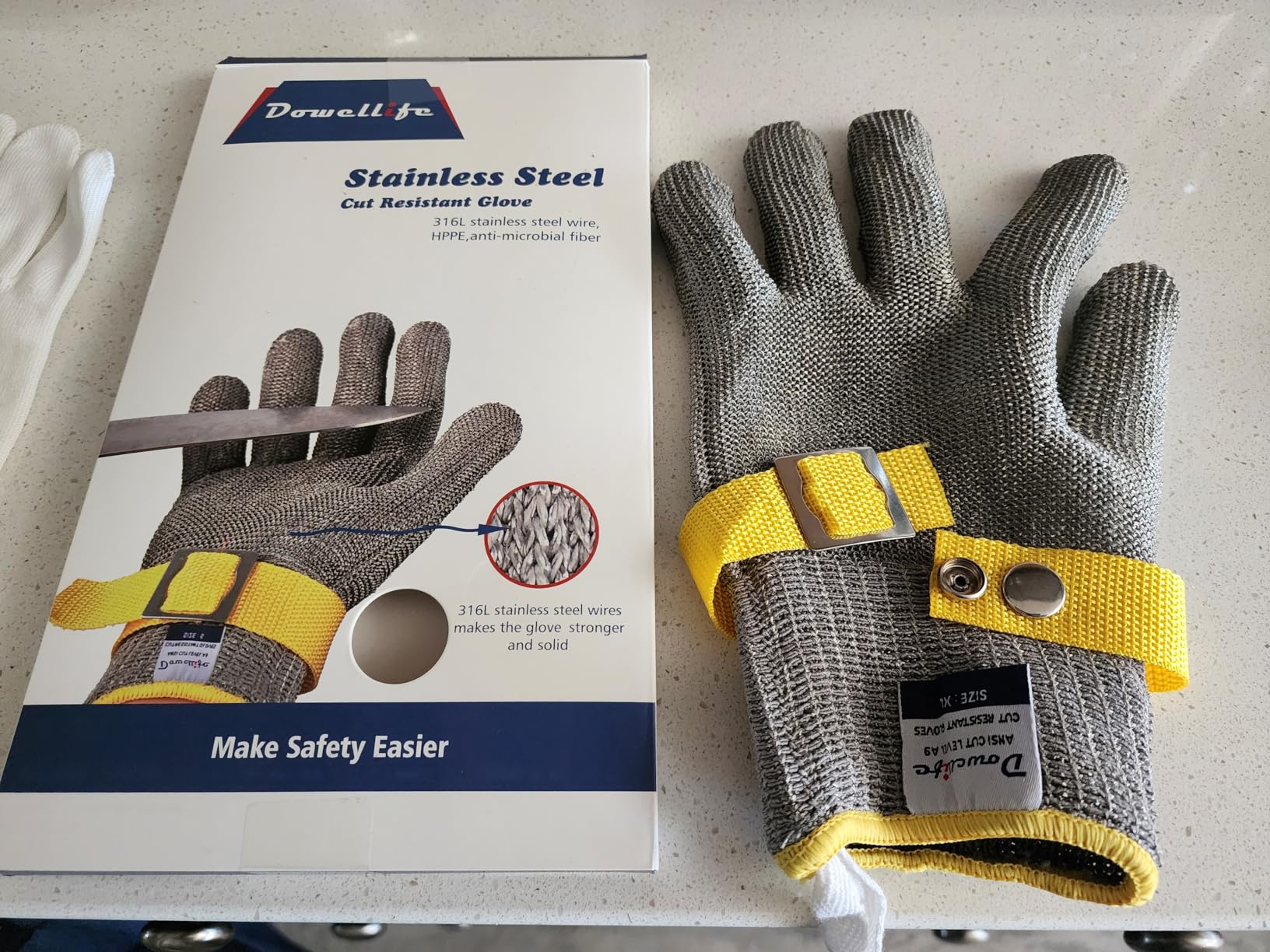Dowellife ANSI A9 Cut Resistant Glove Food Grade, Stainless Steel Mesh Metal Knife Cutting Glove for Butcher Oyster Shucking Kitchen Mandoline Chef Slicing Fish Fillet (Large) Customer Review Dowellife ANSI A9 Cut Resistant Glove Food Grade, Stainless Steel Mesh Metal Knife Cutting Glove for Butcher Oyster Shucking Kitchen Mandoline Chef Slicing Fish Fillet (Large) - Customer Photo 1