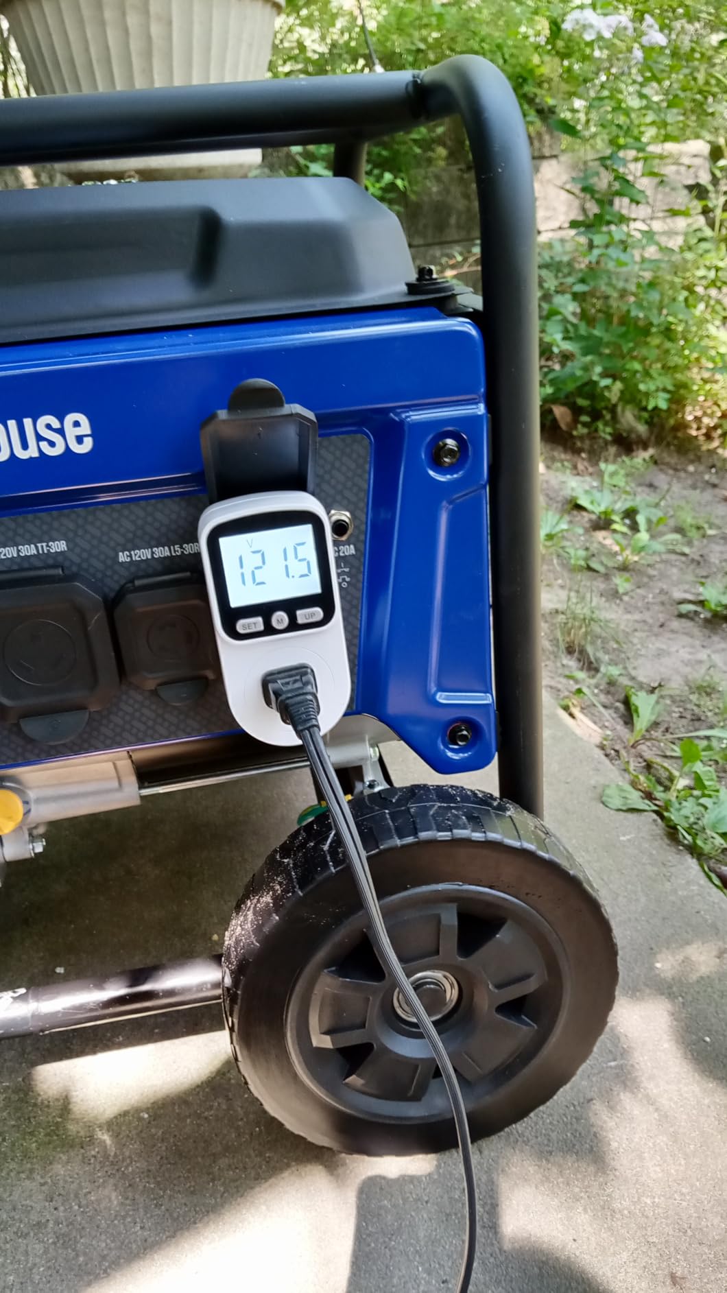 Westinghouse 4650 Peak Watt Portable Generator, RV Ready 30A Outlet, Gas Powered, CO Sensor Customer Review Westinghouse 4650 Peak Watt Portable Generator, RV Ready 30A Outlet, Gas Powered, CO Sensor - Customer Photo 1
