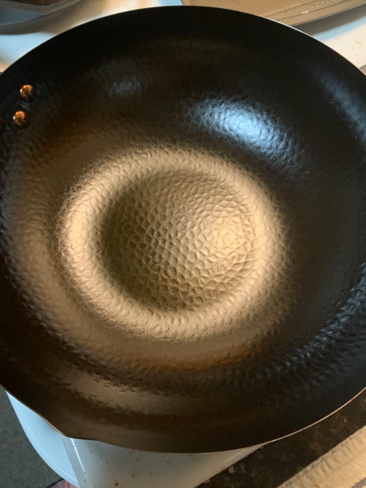 Carbon Steel Wok Pan, 14 Piece Woks & Stir-Fry Pans Set with Wooden Lid Cookwares, No Chemical Coated Flat Bottom Chinese Pan for Induction, Electric, Gas, Halogen All Stoves - 12.6'' Customer Review Carbon Steel Wok Pan, 14 Piece Woks & Stir-Fry Pans Set with Wooden Lid Cookwares, No Chemical Coated Flat Bottom Chinese Pan for Induction, Electric, Gas, Halogen All Stoves - 12.6'' - Customer Photo 1