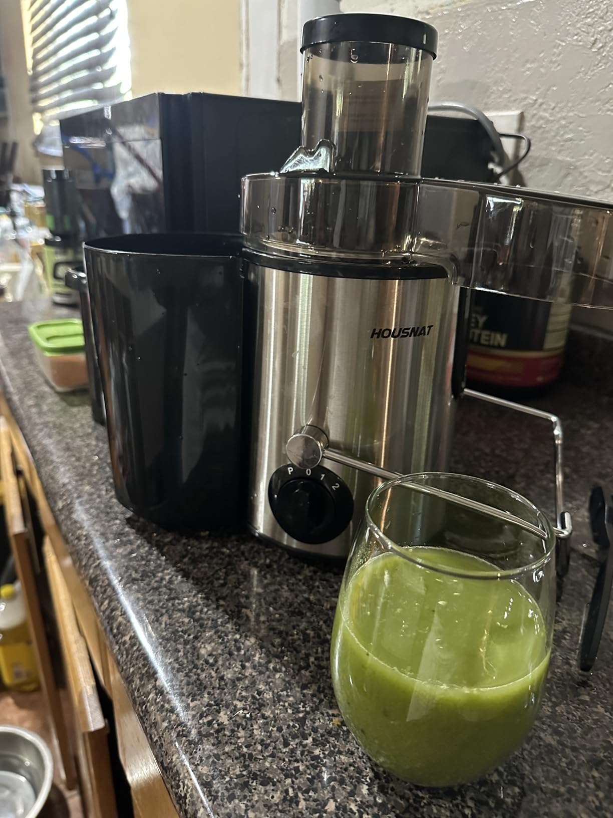 Juicer Machine, HOUSNAT Centrifugal Juicer,Extractor Max Power 800W Juice, 65MM Chute for Whole Fruit and Vegetables, Juice Extractor with 3 Speeds Quick Juicing, Easy to Clean, BPA Free,Silver Customer Review Juicer Machine, HOUSNAT Centrifugal Juicer,Extractor Max Power 800W Juice, 65MM Chute for Whole Fruit and Vegetables, Juice Extractor with 3 Speeds Quick Juicing, Easy to Clean, BPA Free,Silver - Customer Photo 1