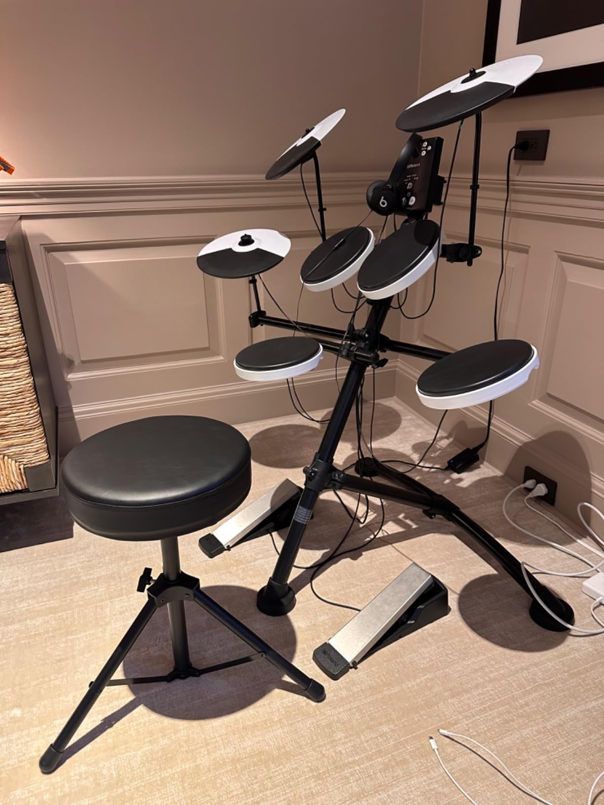 EASTROCK Drum Throne,Padded Drum Seat Drumming Stools with Anti-Slip Feet for Adults and Kids Drummers (Dark Black) Customer Review EASTROCK Drum Throne,Padded Drum Seat Drumming Stools with Anti-Slip Feet for Adults and Kids Drummers (Dark Black) - Customer Photo 2