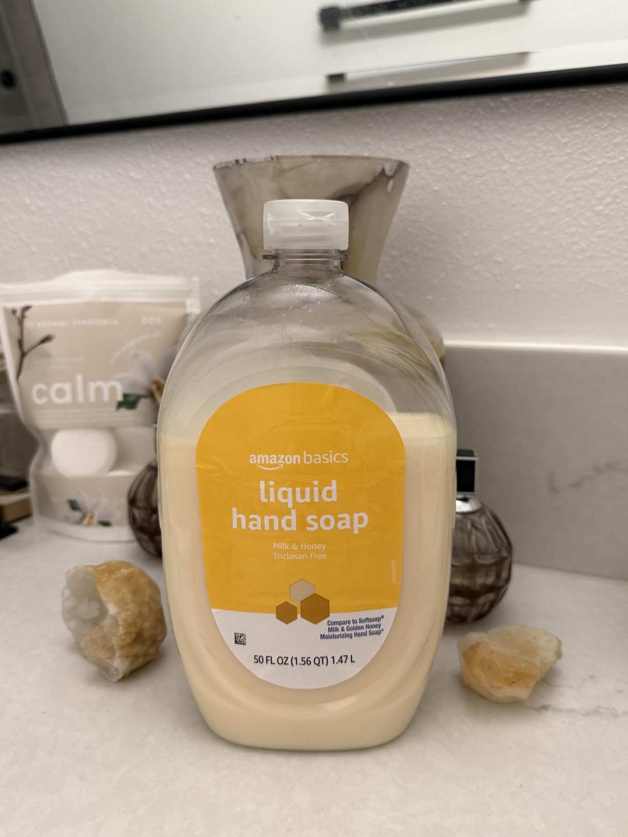 Amazon Basics Liquid Hand Soap Refill, Milk and Honey Scent, Triclosan-free, 50 Fluid Ounces, Pack of 1 Customer Review Amazon Basics Liquid Hand Soap Refill, Milk and Honey Scent, Triclosan-free, 50 Fluid Ounces, Pack of 1 - Customer Photo 2