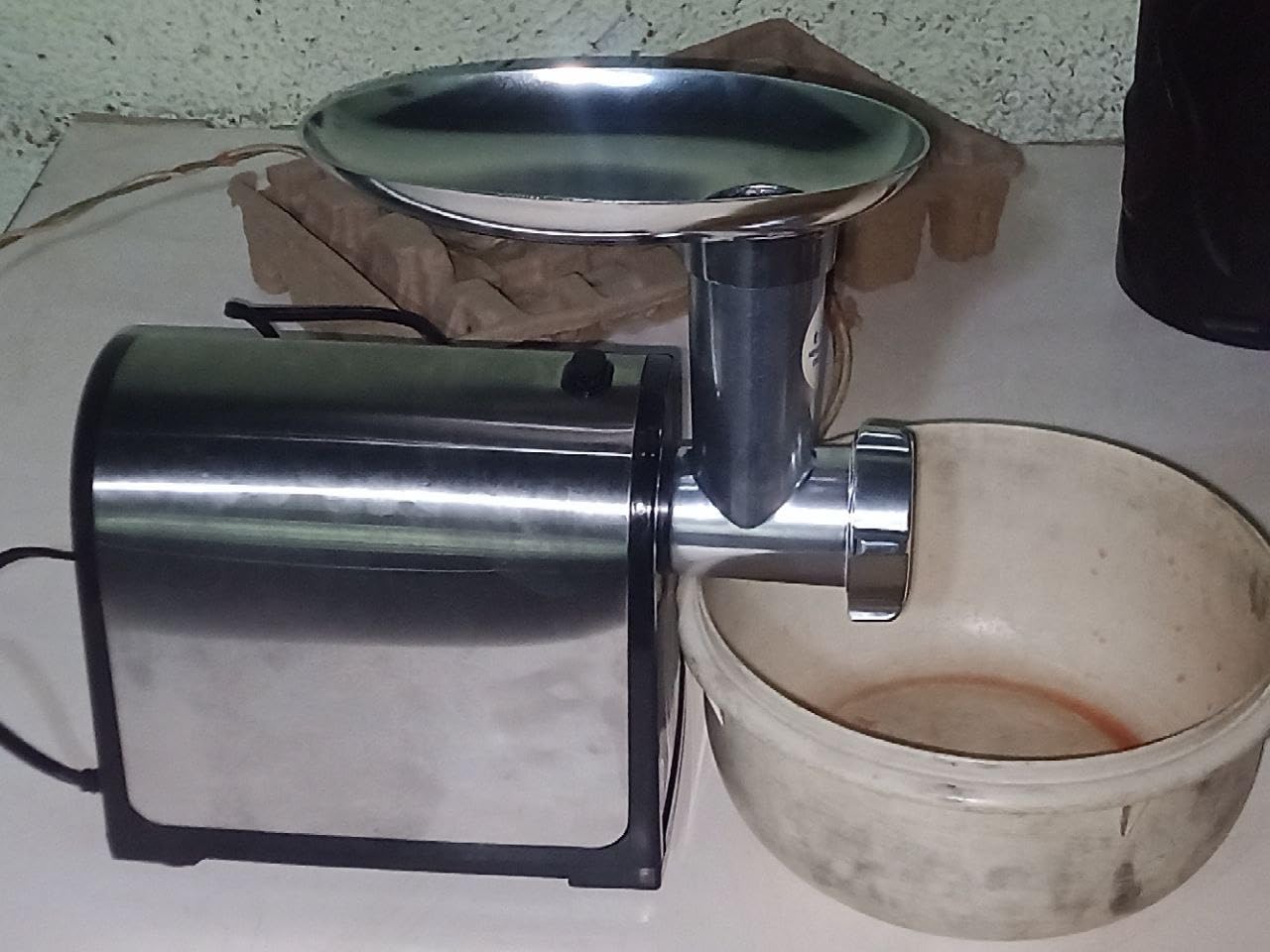 HOUSNAT 3200W Max Meat Grinders for Home Use, 3 in 1 Heavy Duty Meat Mincer with 2 Blades and 3 Plates, Sausage Stuffer Tube & Kubbe Kit, Stainless Steel Customer Review HOUSNAT 3200W Max Meat Grinders for Home Use, 3 in 1 Heavy Duty Meat Mincer with 2 Blades and 3 Plates, Sausage Stuffer Tube & Kubbe Kit, Stainless Steel - Customer Photo 1