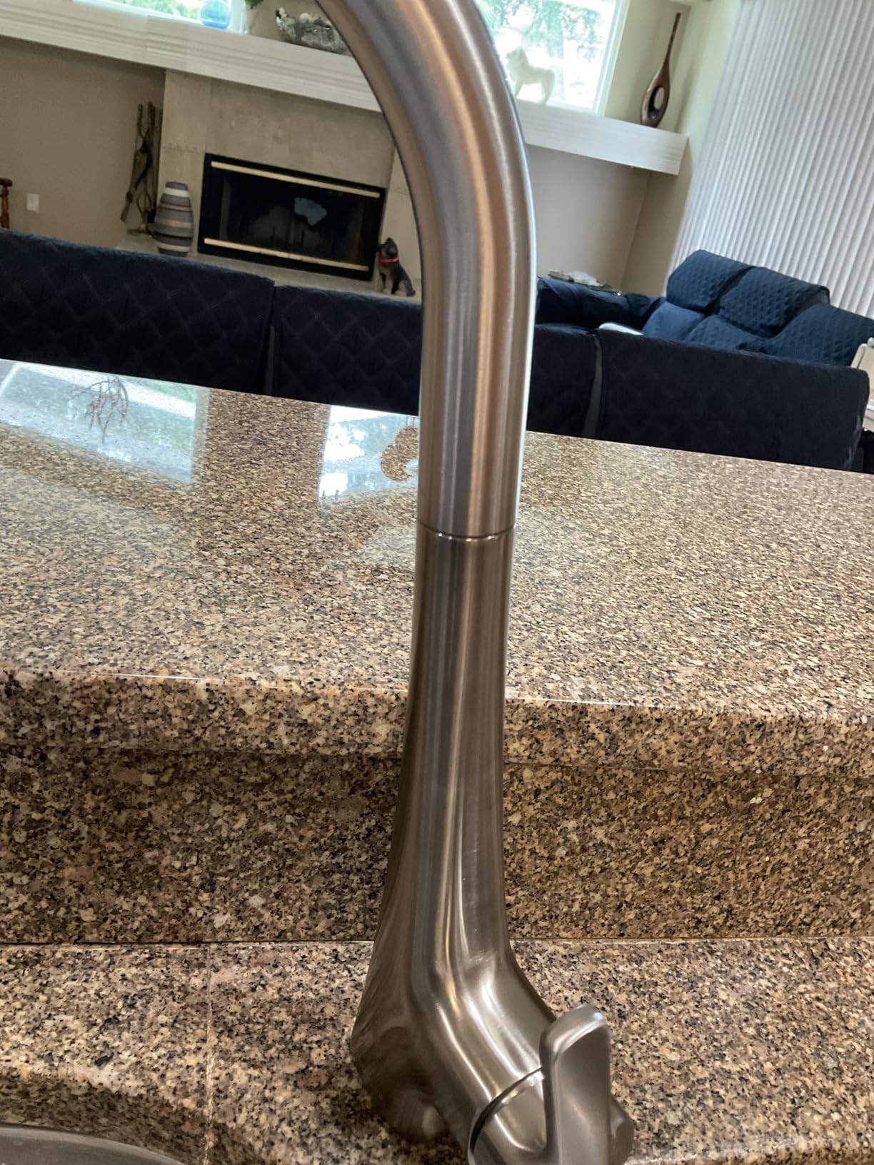 KOHLER R22867-SD-VS Maxton Pull-Down Kitchen Faucet with Soap Dispenser/Lotion Dispenser, Kitchen Sink Faucet with Pull Down Sprayer, Vibrant Stainless Customer Review KOHLER R22867-SD-VS Maxton Pull-Down Kitchen Faucet with Soap Dispenser/Lotion Dispenser, Kitchen Sink Faucet with Pull Down Sprayer, Vibrant Stainless - Customer Photo 1