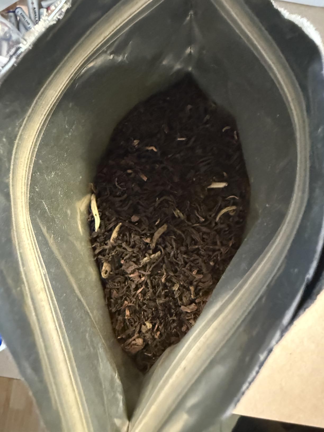 Harney & Sons Earl Grey Supreme Tea, Loose leaf 16 ounce (pack of 1) Customer Review Harney & Sons Earl Grey Supreme Tea, Loose leaf 16 ounce (pack of 1) - Customer Photo 1
