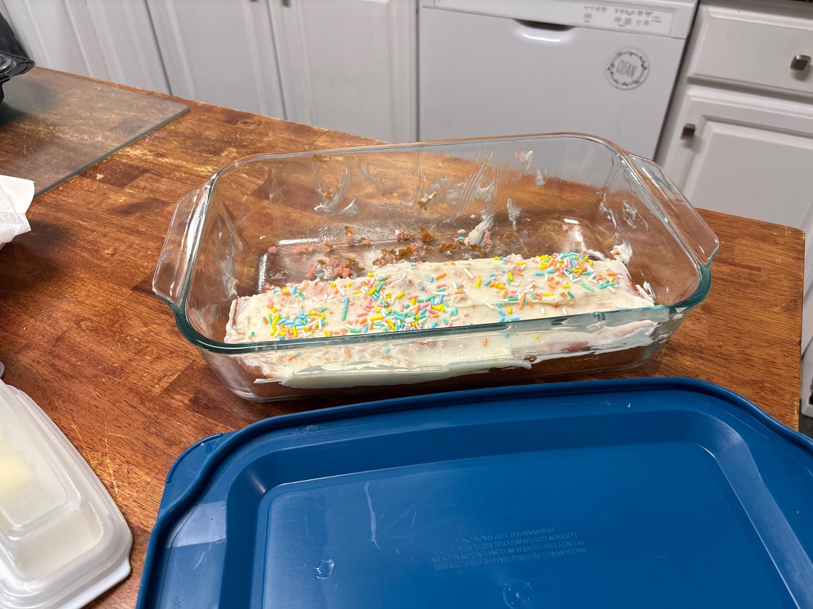 Pyrex Deep 9x13-Inch Glass Baking Dish with Lid, Deep Casserole Dish, Glass Food Container, Oven, Freezer and Microwave Safe, Clear Container Customer Review Pyrex Deep 9x13-Inch Glass Baking Dish with Lid, Deep Casserole Dish, Glass Food Container, Oven, Freezer and Microwave Safe, Clear Container - Customer Photo 1