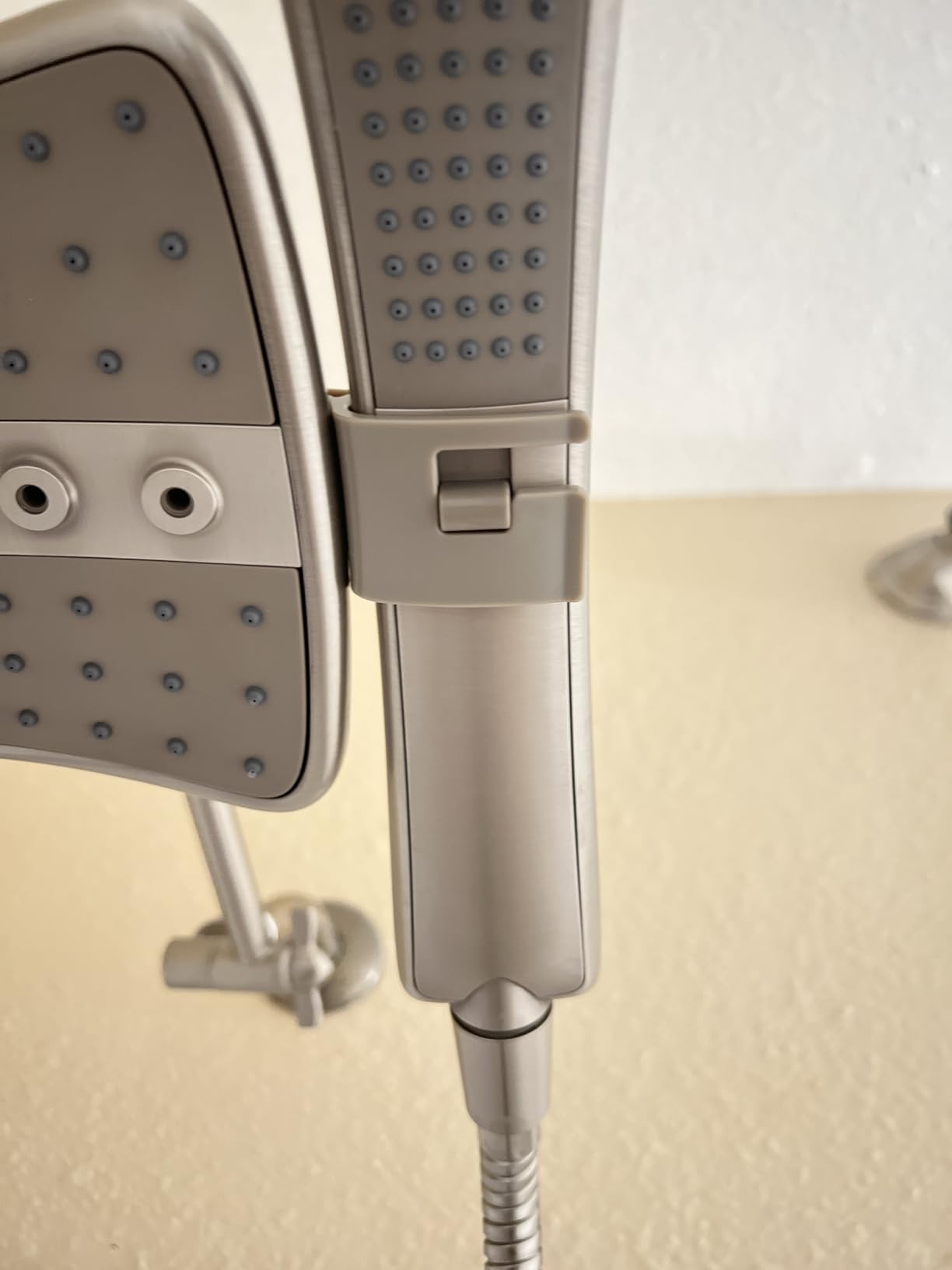 BRIGHT SHOWERS High Pressure Dual Shower Head Combo, Handheld Showerhead Rainfall Shower Head Combo with Black Face, 60 Inch Long Stainless Steel Shower Hose, Chrome Customer Review BRIGHT SHOWERS High Pressure Dual Shower Head Combo, Handheld Showerhead Rainfall Shower Head Combo with Black Face, 60 Inch Long Stainless Steel Shower Hose, Chrome - Customer Photo 2