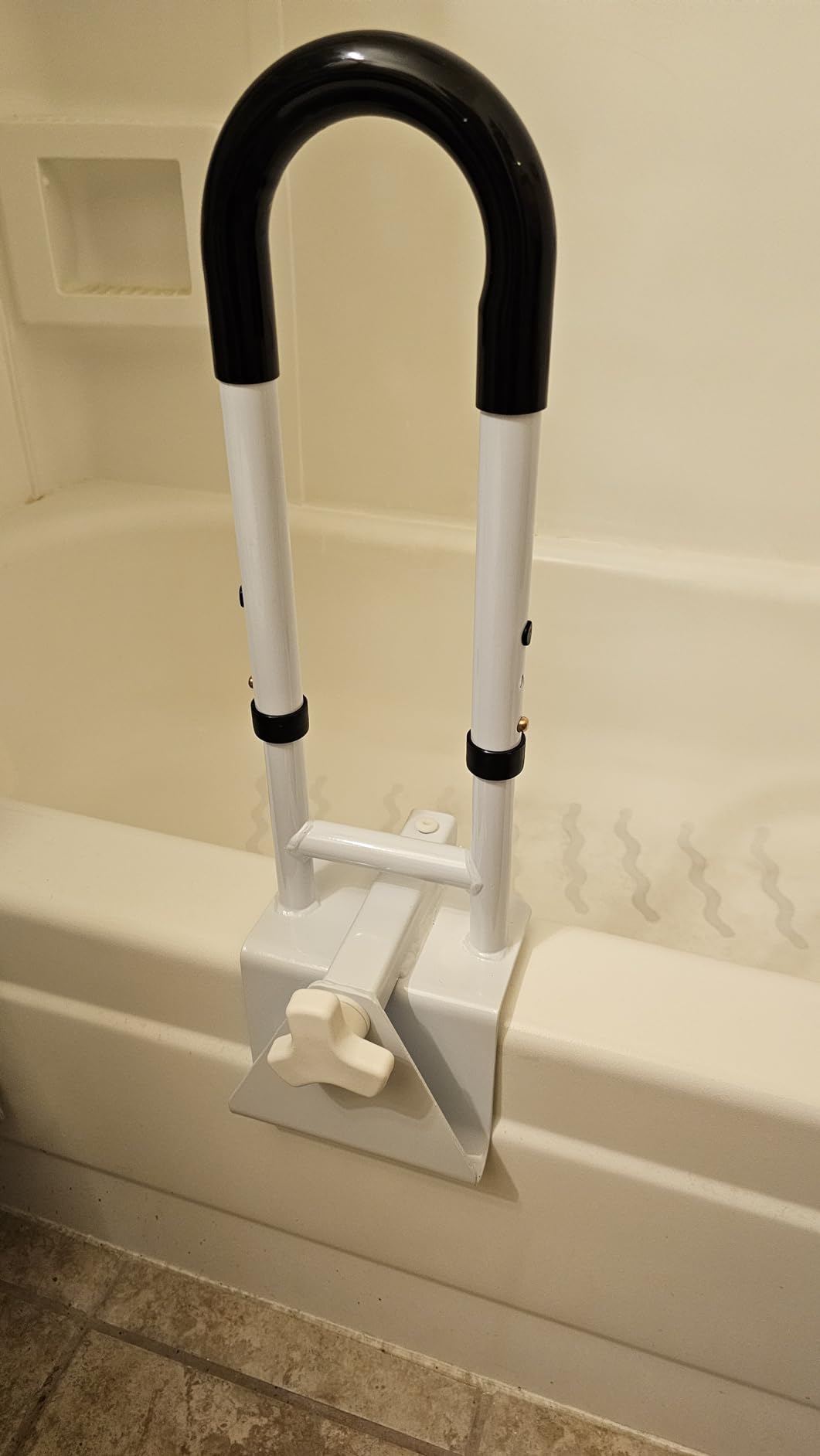 Grab Bars for Bathtubs and Showers, Adjustable Bathtub Safety Rail for Seniors, Tub Grab Bar for Bathroom, Assistance Bathtub Handle Clamp for Elderly Bath Support, White Customer Review Grab Bars for Bathtubs and Showers, Adjustable Bathtub Safety Rail for Seniors, Tub Grab Bar for Bathroom, Assistance Bathtub Handle Clamp for Elderly Bath Support, White - Customer Photo 1