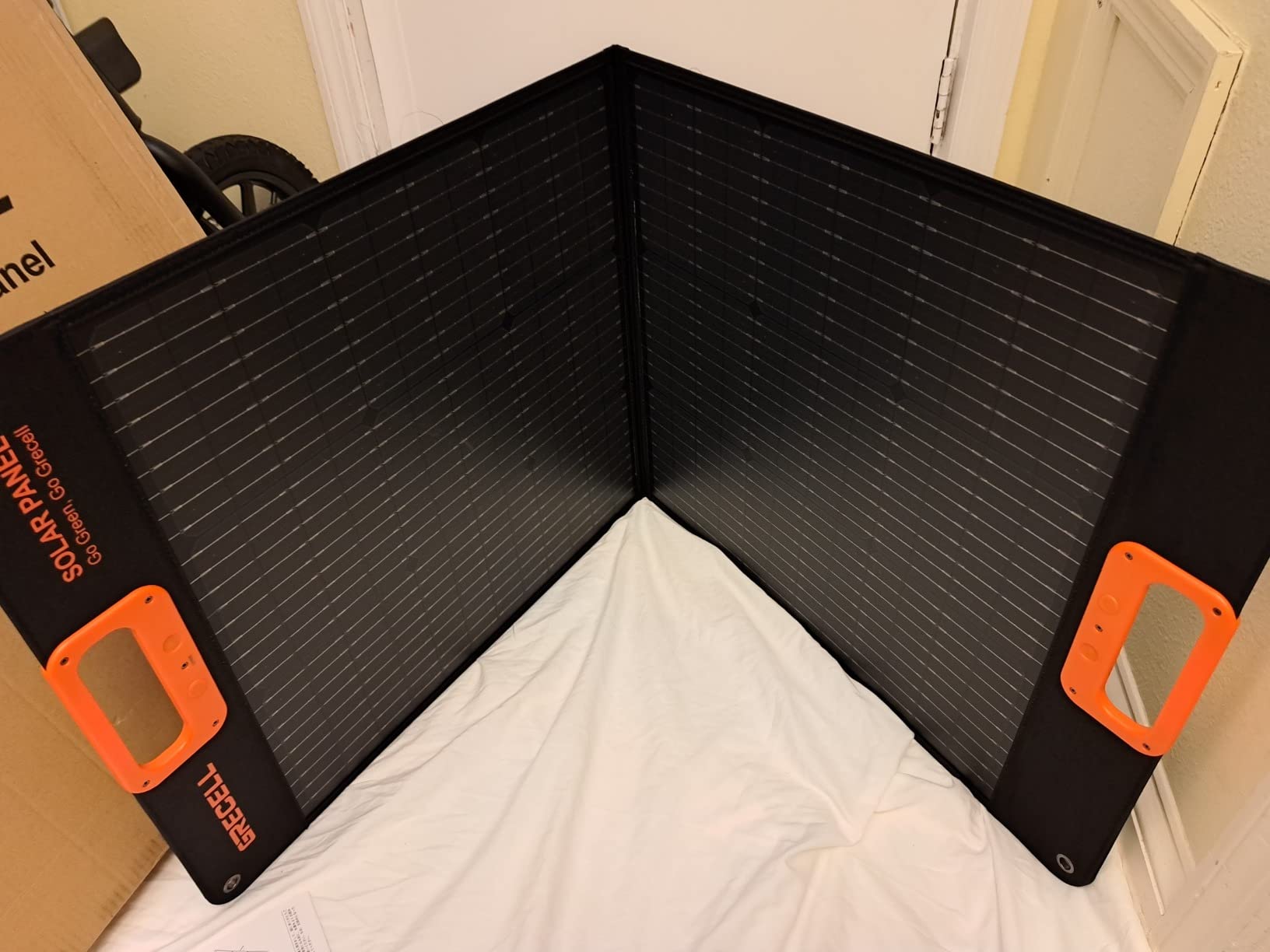 GRECELL 100W Portable Solar Panel for Power Station Generator, 20V Foldable Solar Cell Solar Charger with High-Efficiency Battery Charger for Outdoor Camping Van RV Trip Customer Review GRECELL 100W Portable Solar Panel for Power Station Generator, 20V Foldable Solar Cell Solar Charger with High-Efficiency Battery Charger for Outdoor Camping Van RV Trip - Customer Photo 2