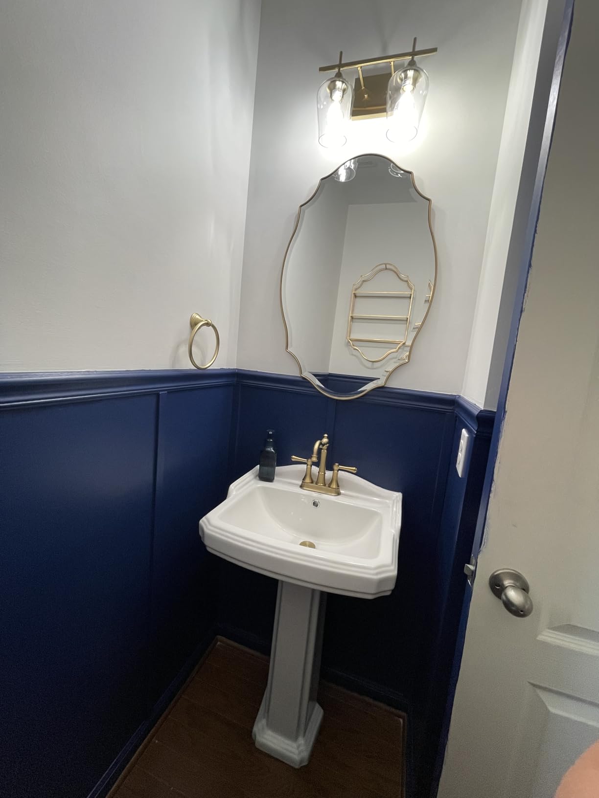 DeerValley DV-1P522 Dynasty Pedestal Sink 23 DeerValley DV-1P522 Dynasty Pedestal Sink 23