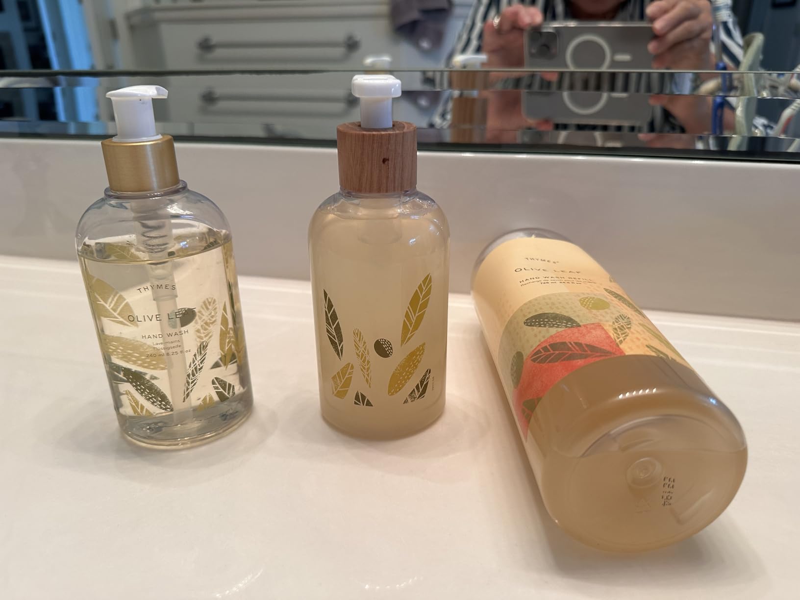 Thymes Hand Wash Refill - Lightly Scented Liquid Hand Soap for Bathroom and Kitchen Refill - Moisturizing Formula with Natural Ingredients (Eucalyptus, 24.5 fl oz) Customer Review Thymes Hand Wash Refill - Lightly Scented Liquid Hand Soap for Bathroom and Kitchen Refill - Moisturizing Formula with Natural Ingredients (Eucalyptus, 24.5 fl oz) - Customer Photo 2