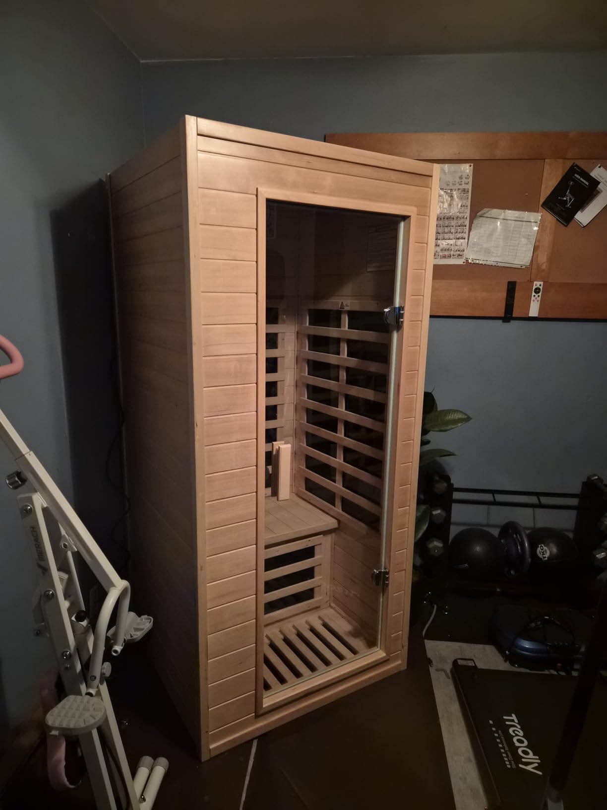 1-2 Person Infrared Sauna, Hemlock Wood Low EMF Far Infrared Saunas for Home, 1350watt Indoor Personal Sauna Room Box with APP Control, Glass Door, Blue-Tooth, LCD, LED Reading Light Customer Review 1-2 Person Infrared Sauna, Hemlock Wood Low EMF Far Infrared Saunas for Home, 1350watt Indoor Personal Sauna Room Box with APP Control, Glass Door, Blue-Tooth, LCD, LED Reading Light - Customer Photo 1
