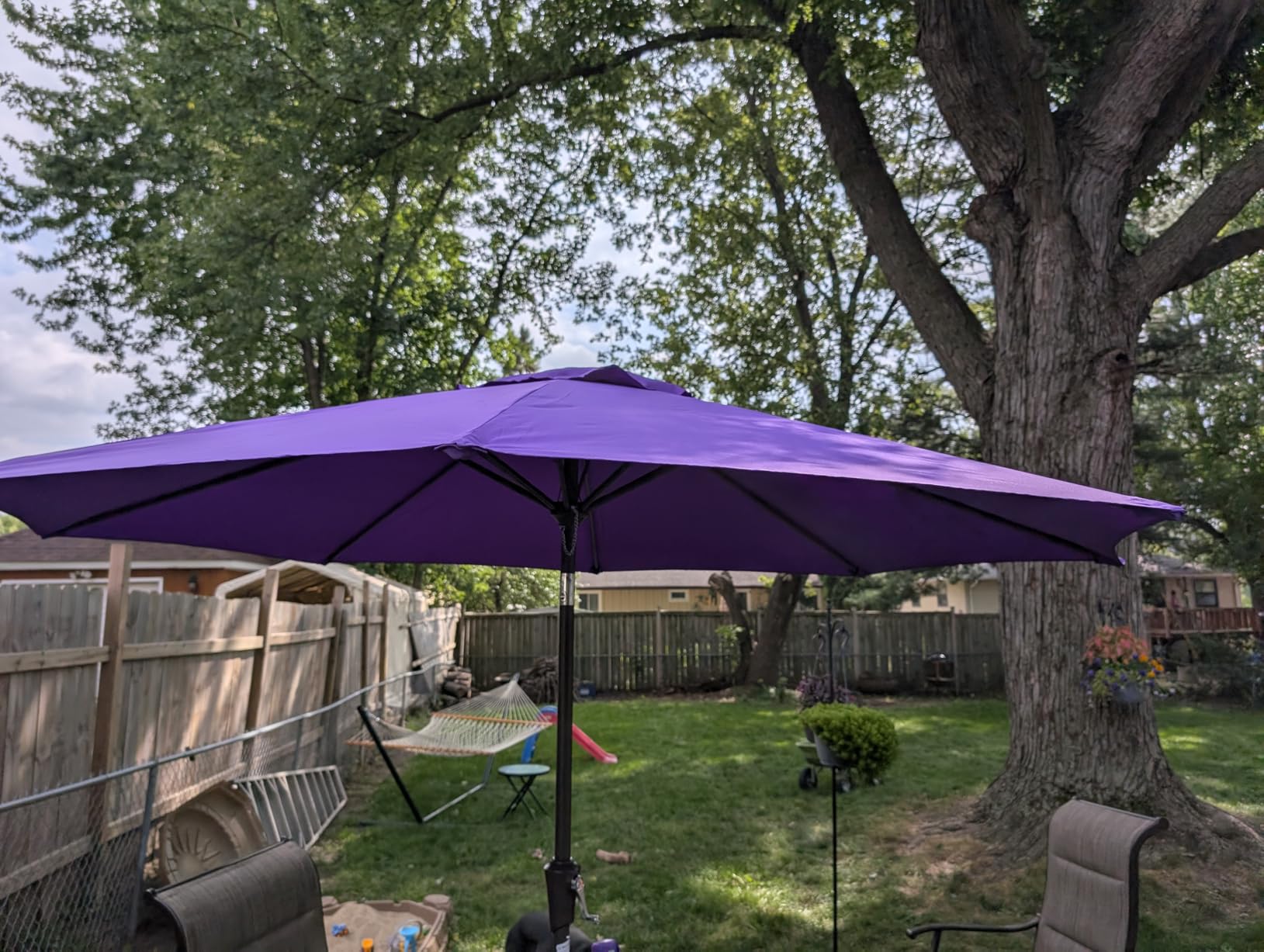 JEAREY 9FT Outdoor Patio Umbrella Outdoor Table Umbrella with Push Button Tilt and Crank, Market Umbrella 8 Sturdy Ribs UV Protection Waterproof for Garden, Deck, Backyard, Pool (Yellow) - Customer Photo 2
