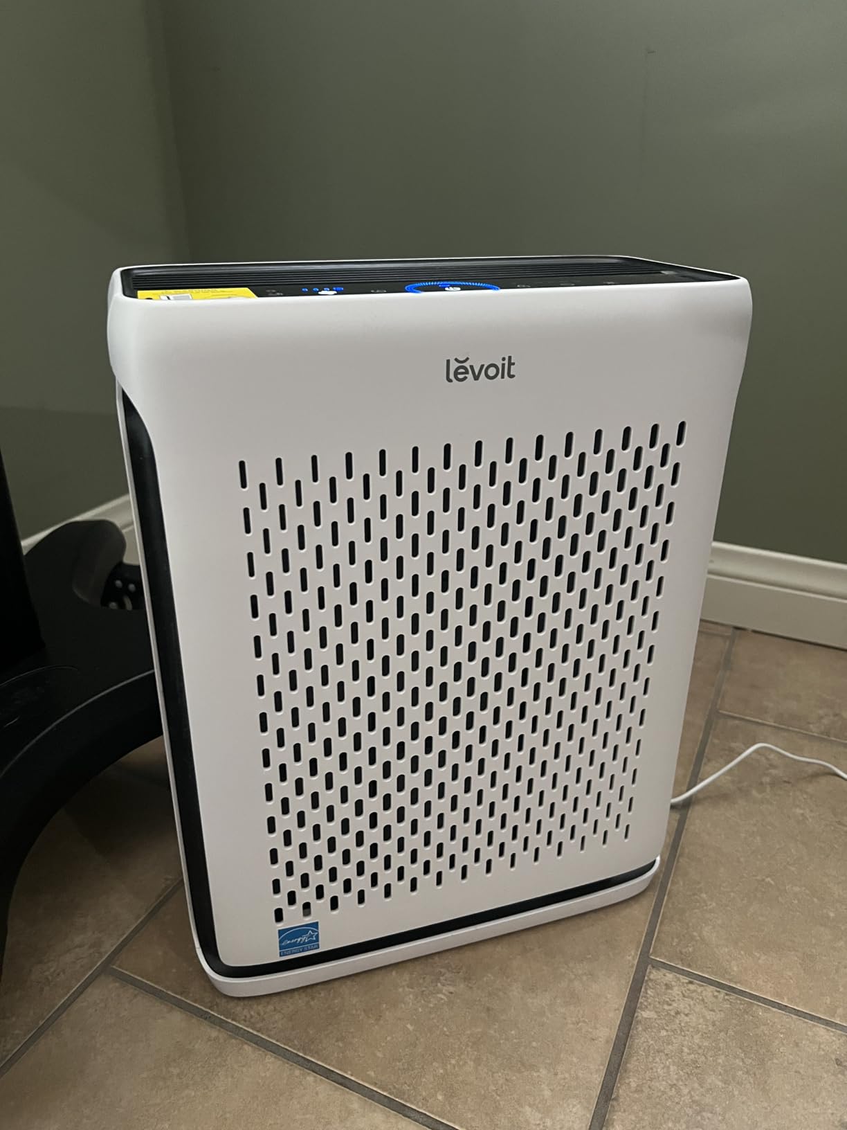 LEVOIT Air Purifier for Home Large Room Up to 1073Ft² with Air Quality Monitor, AHAM VERIFIDE, Smart WiFi, Washable Pre-Filter, HEPA Sleep Mode for Pets, Allergies, Dust, Pollen, Vital 100S-P, White Customer Review LEVOIT Air Purifier for Home Large Room Up to 1073Ft² with Air Quality Monitor, AHAM VERIFIDE, Smart WiFi, Washable Pre-Filter, HEPA Sleep Mode for Pets, Allergies, Dust, Pollen, Vital 100S-P, White - Customer Photo 1