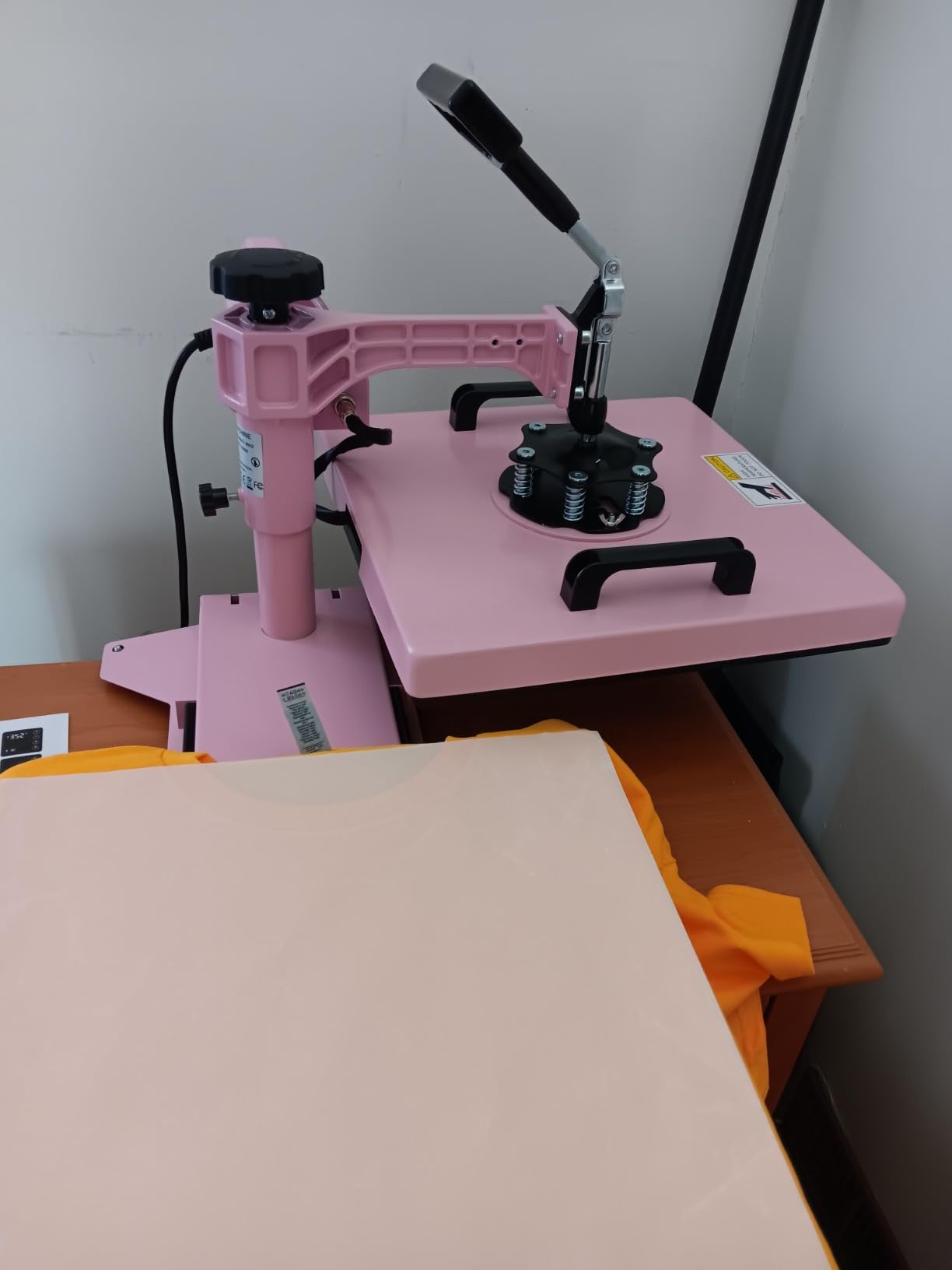 Pro 15x15 Heat Press with 30 OZ Tumbler Attachment, 5in1 Combo Tumbler Heat Press for T-Shirts, Tumblers Glass Cans Mugs Hats, and Plates Customer Review Pro 15x15 Heat Press with 30 OZ Tumbler Attachment, 5in1 Combo Tumbler Heat Press for T-Shirts, Tumblers Glass Cans Mugs Hats, and Plates - Customer Photo 1