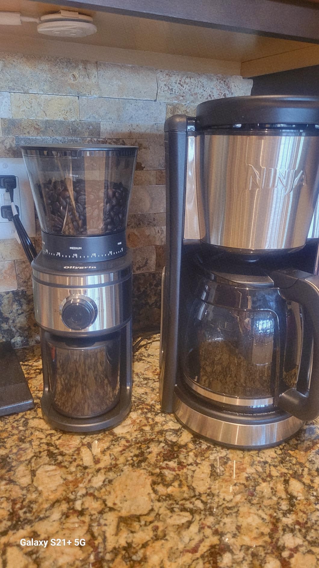 Ollygrin Burr Coffee Grinder, Electric Conical Coffee Bean Grinder With 30 Adjustable Grind Settings For 2-12 Cups Customer Review Ollygrin Burr Coffee Grinder, Electric Conical Coffee Bean Grinder With 30 Adjustable Grind Settings For 2-12 Cups - Customer Photo 2