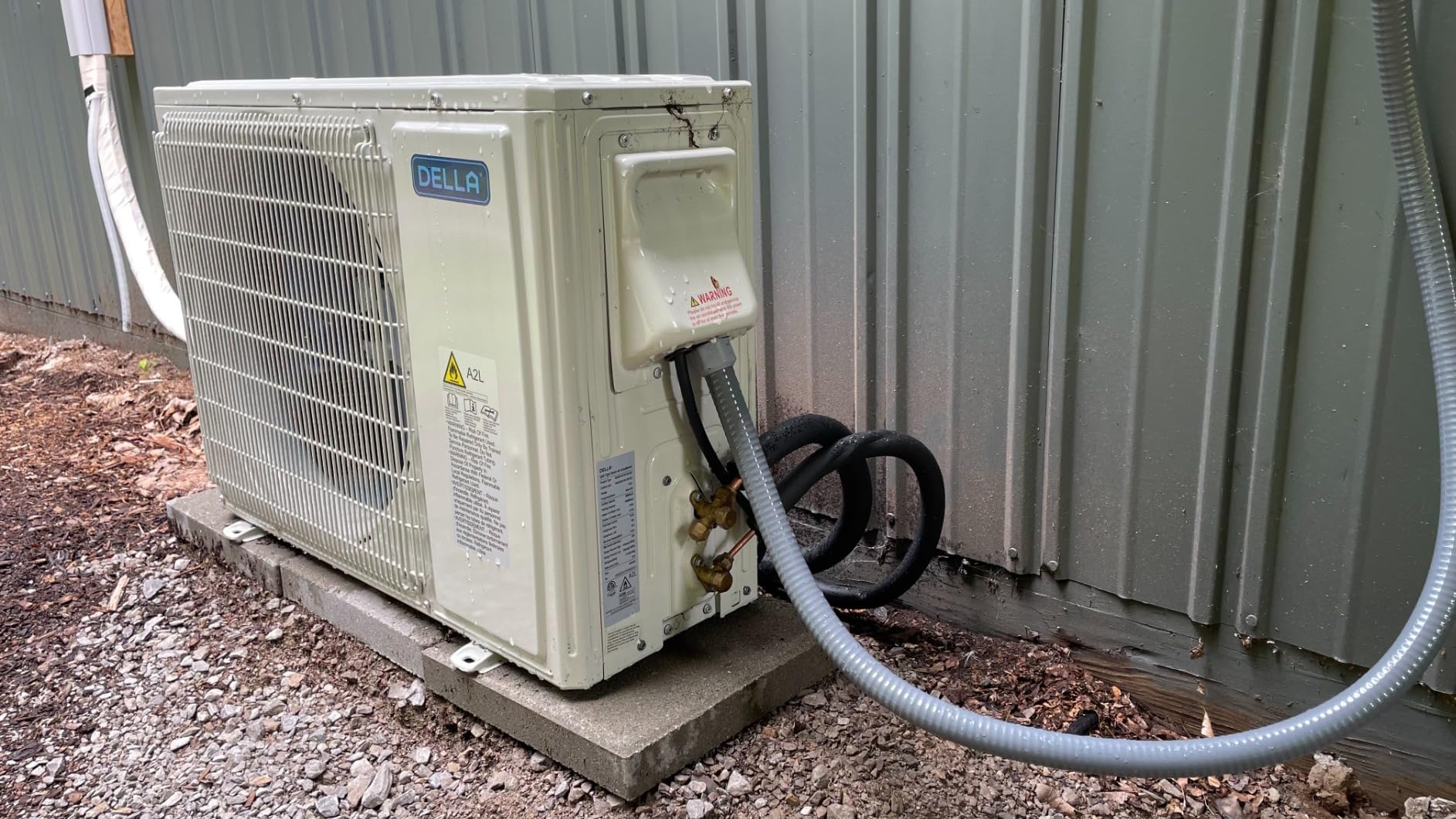 DELLA Motto Series 18000 BTU Wifi Enabled Mini Split 19 SEER2 Cools Up to 1000 Sq.Ft, 208-230V, Works with Alexa, Air Conditioner & Heater with Pre-Charged Heat Pump - Customer Photo 1