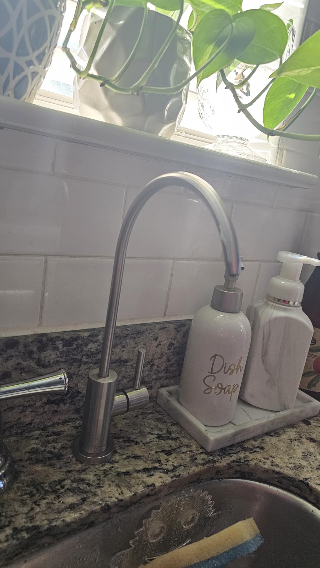 WEWE Matte Black Touchless Kitchen Faucet with Pull Down Sprayer - Motion Sensor Black Kitchen Faucet Spring Single Handle Kitchen Faucets, Stainless Steel Faucet for Kitchen Sink Customer Review WEWE Matte Black Touchless Kitchen Faucet with Pull Down Sprayer - Motion Sensor Black Kitchen Faucet Spring Single Handle Kitchen Faucets, Stainless Steel Faucet for Kitchen Sink - Customer Photo 1