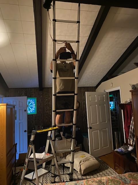 BOCOM 14.5 FT Aluminum Telescoping Ladder, Lightweight Multi-Purpose Collapsible Extension with 2 Triangle Stabilizers, Heavy Duty 330 lbs Max Capacity, Ideal for Home, RV, and Outdoor Work Black Customer Review BOCOM 14.5 FT Aluminum Telescoping Ladder, Lightweight Multi-Purpose Collapsible Extension with 2 Triangle Stabilizers, Heavy Duty 330 lbs Max Capacity, Ideal for Home, RV, and Outdoor Work Black - Customer Photo 1