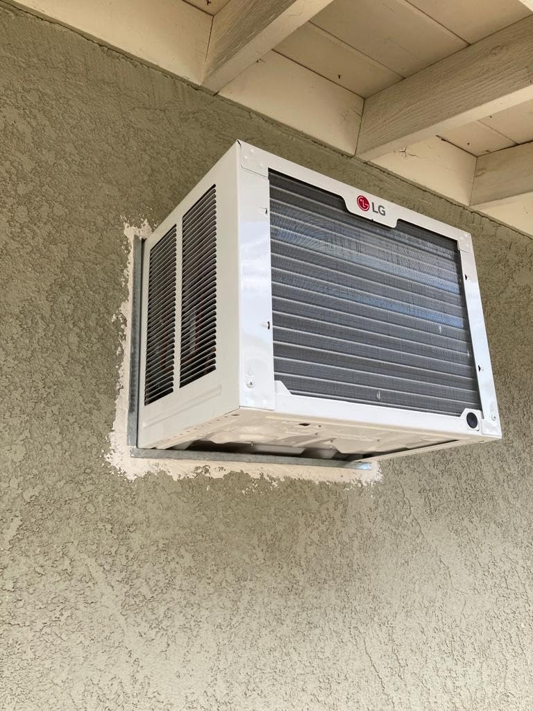 LG 23,000 BTU Window Air Conditioner with Heat, 230V, AC Heater Combo Window Unit for Rooms up to 1400 Sq. Ft., Perfect for Living Room, Den, Bedroom, or Office, AC Heater Window Unit with Remote Customer Review LG 23,000 BTU Window Air Conditioner with Heat, 230V, AC Heater Combo Window Unit for Rooms up to 1400 Sq. Ft., Perfect for Living Room, Den, Bedroom, or Office, AC Heater Window Unit with Remote - Customer Photo 2