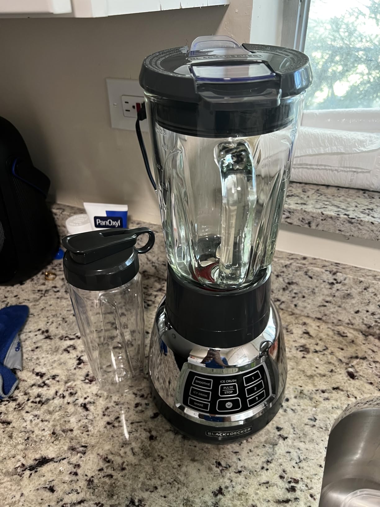 BLACK+DECKER BL1400DG-P Quiet Stainless Steel Blender with Cyclone Glass Cup Customer Review BLACK+DECKER BL1400DG-P Quiet Stainless Steel Blender with Cyclone Glass Cup - Customer Photo 1