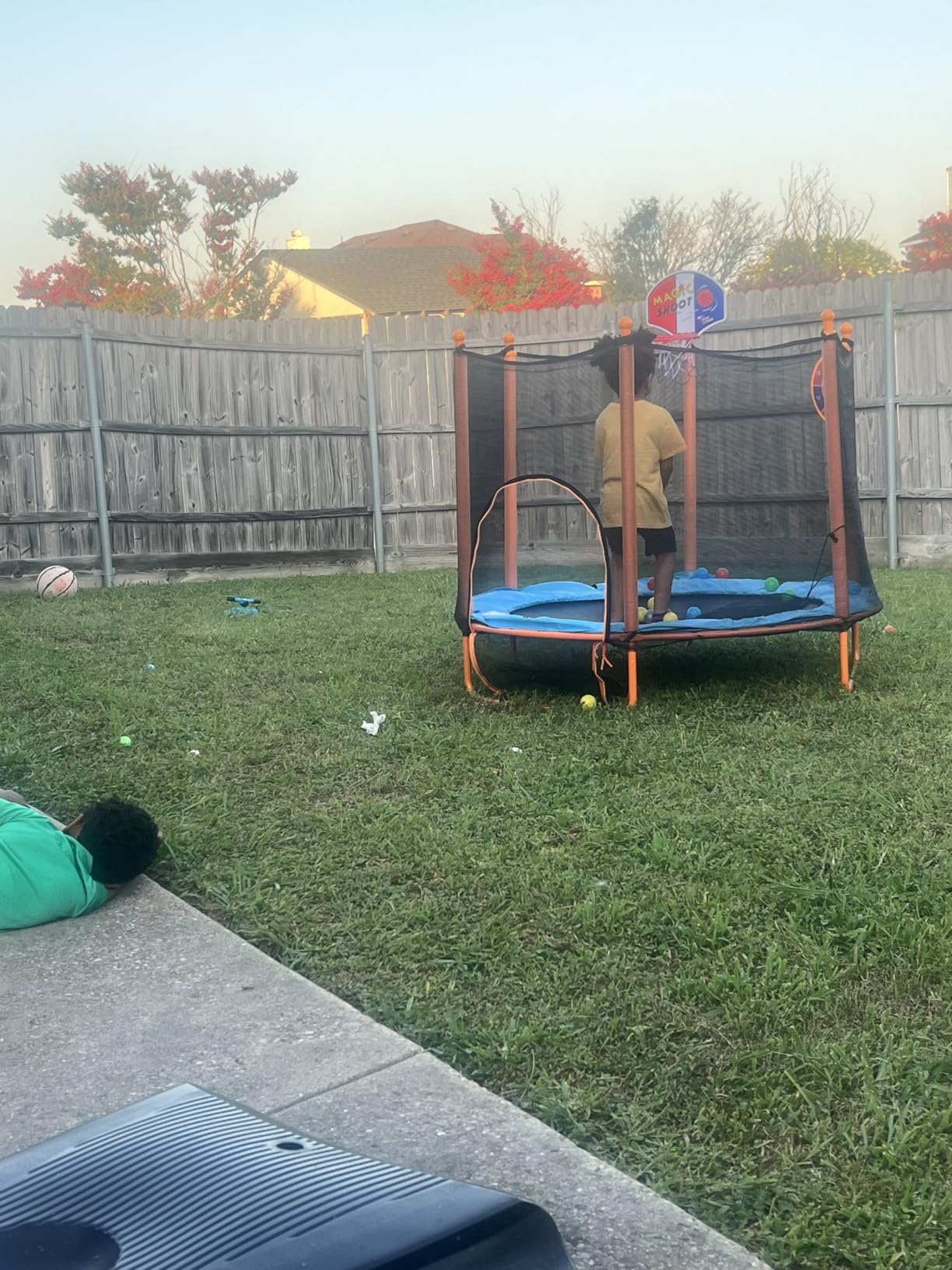 Ativafit 60'' Rebounder Trampoline Indoor Outdoor for Kids Ages 1-8, 5 FT Recreational Toddler Trampoline with Safety Enclosure Net Gifts with Basketball Hoop Dartboard Ocean Bal Customer Review Ativafit 60'' Rebounder Trampoline Indoor Outdoor for Kids Ages 1-8, 5 FT Recreational Toddler Trampoline with Safety Enclosure Net Gifts with Basketball Hoop Dartboard Ocean Bal - Customer Photo 3