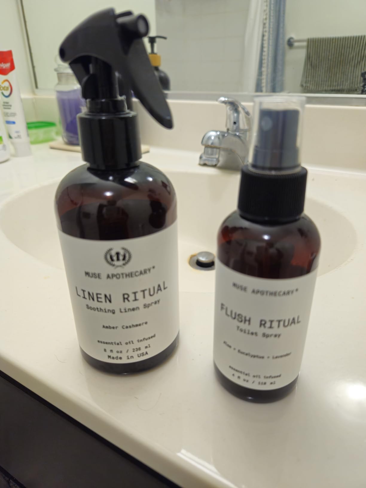 Muse Apothecary Flush Ritual - Aromatic & Refreshing Toilet Spray, Use Before You Go, 2 oz, Infused with Natural Essential Oils - Coconut + Sandalwood, 2 Pack Customer Review Muse Apothecary Flush Ritual - Aromatic & Refreshing Toilet Spray, Use Before You Go, 2 oz, Infused with Natural Essential Oils - Coconut + Sandalwood, 2 Pack - Customer Photo 2