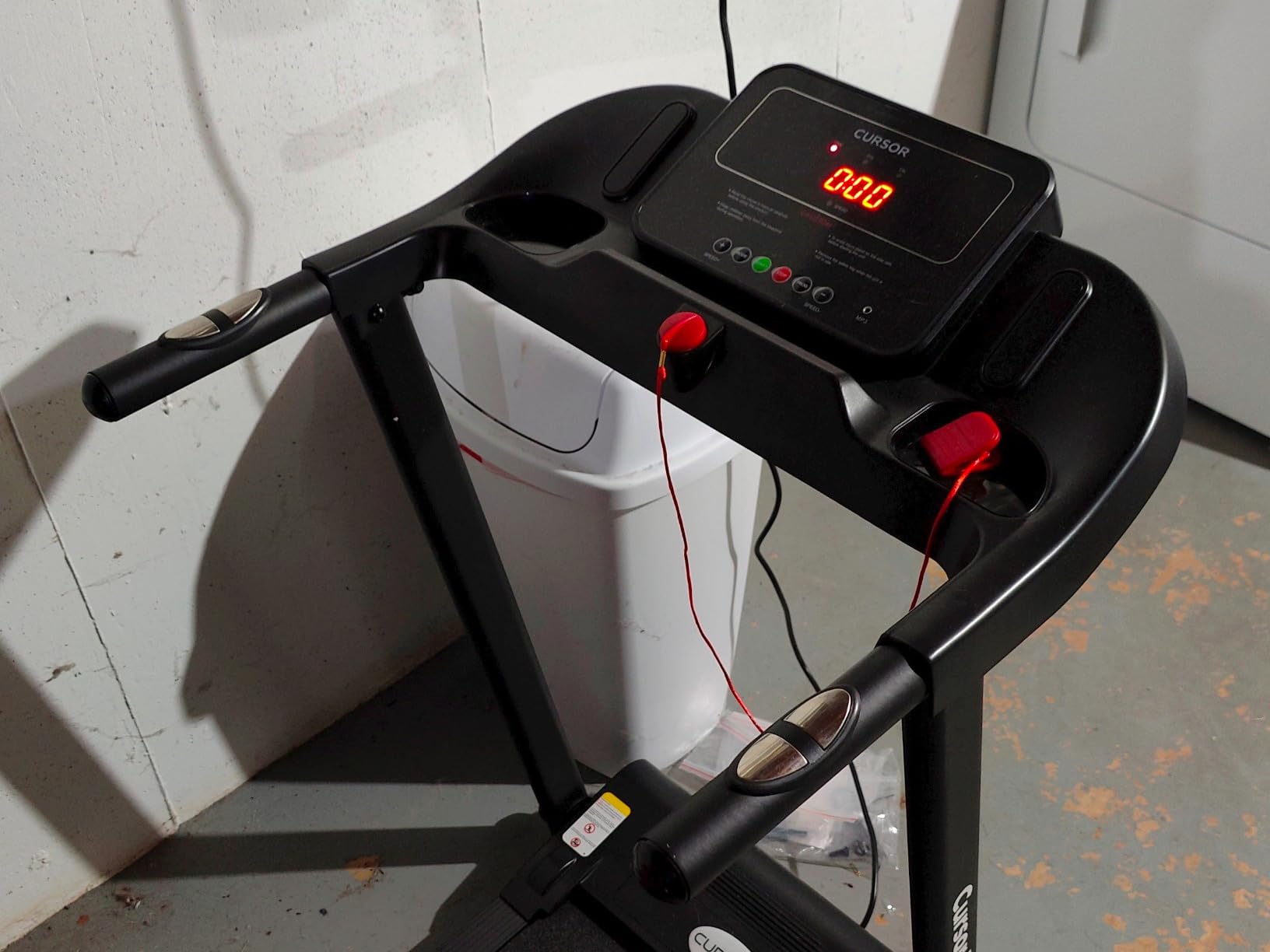 CURSOR FITNESS Home Folding Treadmill with Pulse Sensor, 2.5 HP Quiet Brushless, 7.5 MPH, 265 LBS Capacity Customer Review CURSOR FITNESS Home Folding Treadmill with Pulse Sensor, 2.5 HP Quiet Brushless, 7.5 MPH, 265 LBS Capacity - Customer Photo 1